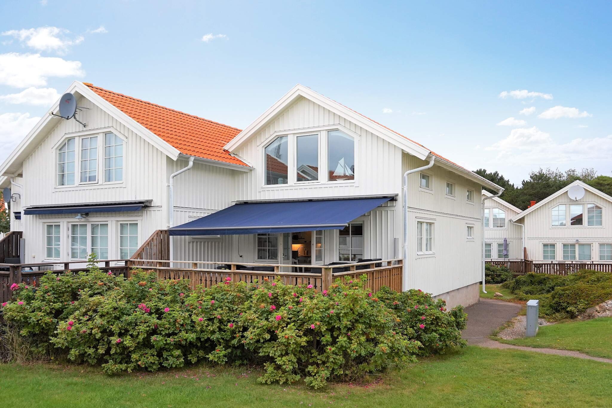 Seaside Serenity in Mollosund-By Traum