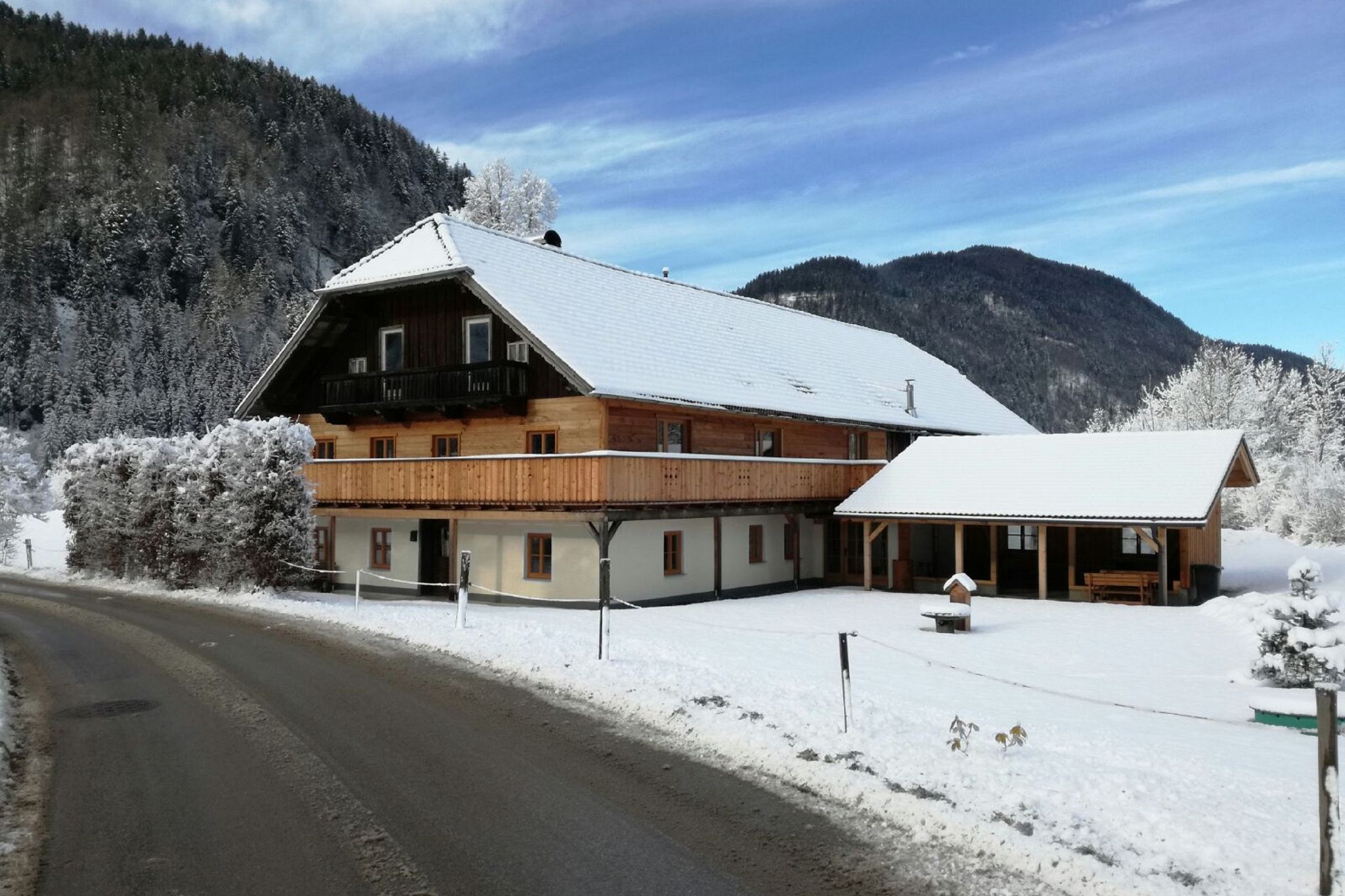 Scenic Farmhouse in Abtenau on Cross-Country Skiing Route