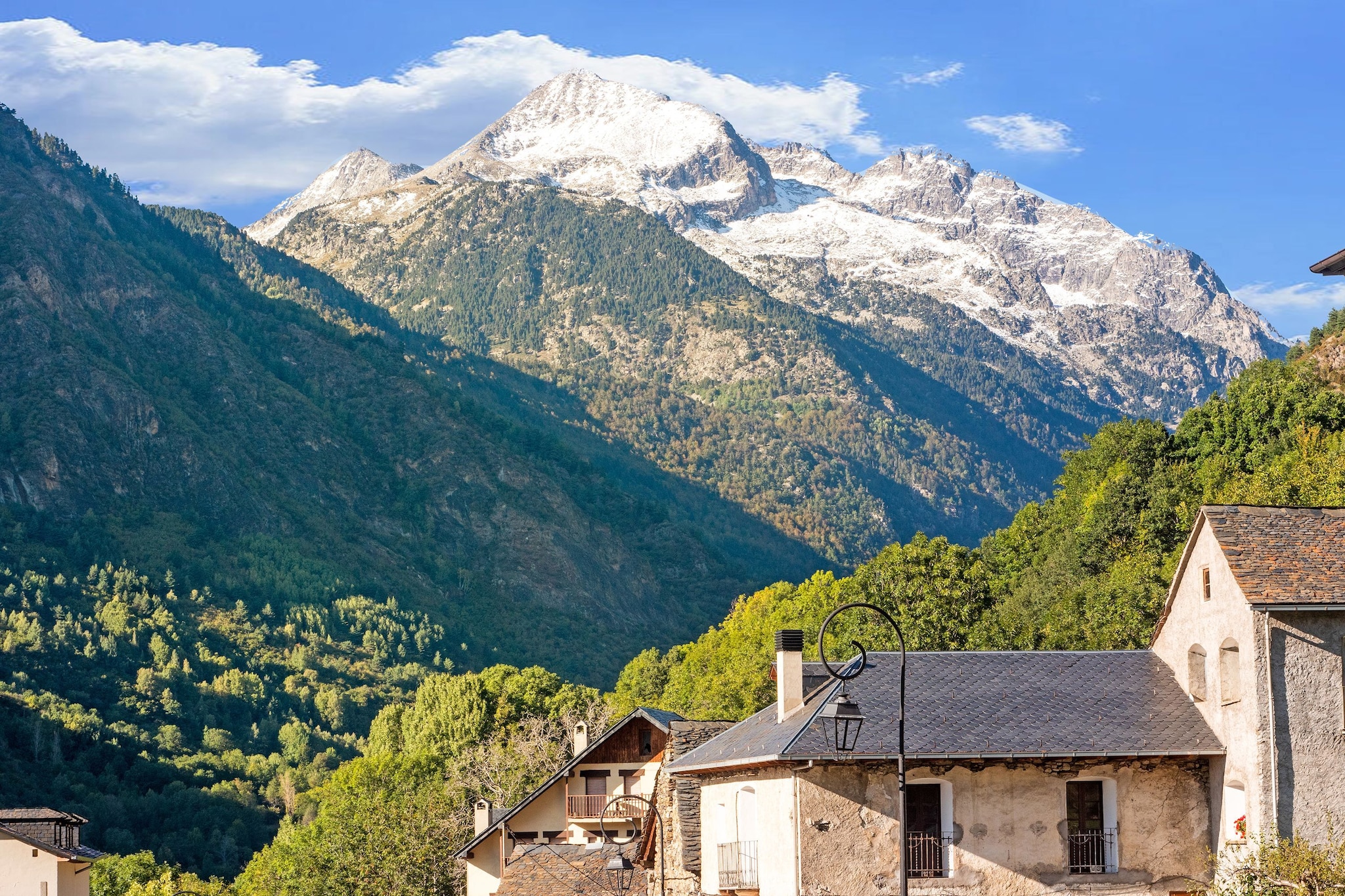 Cozy Pyrenees Getaway