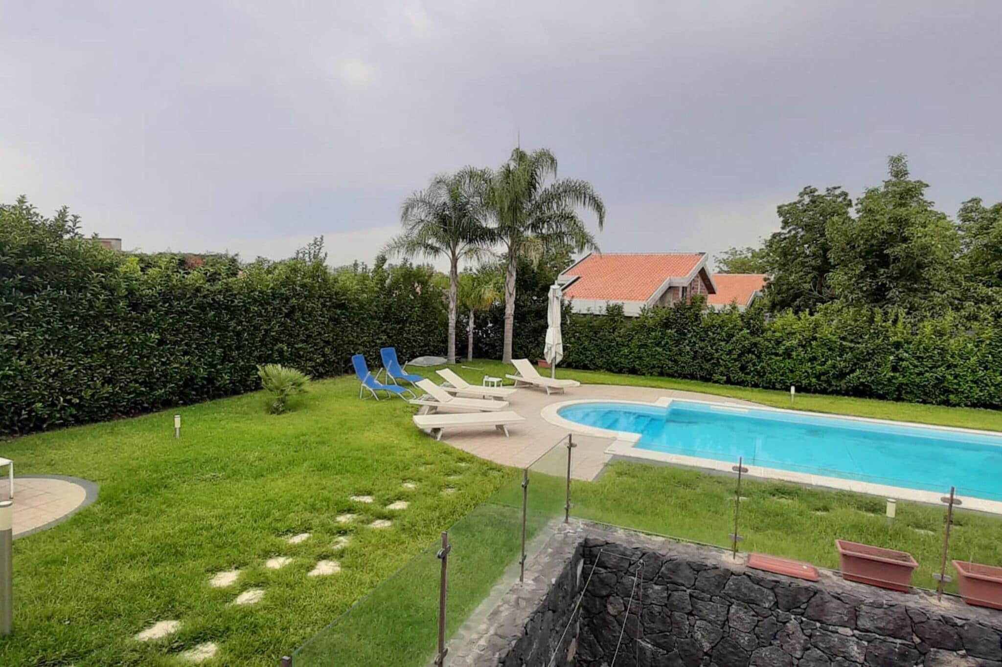 Maison de vacances élégante à Viagrande avec piscine