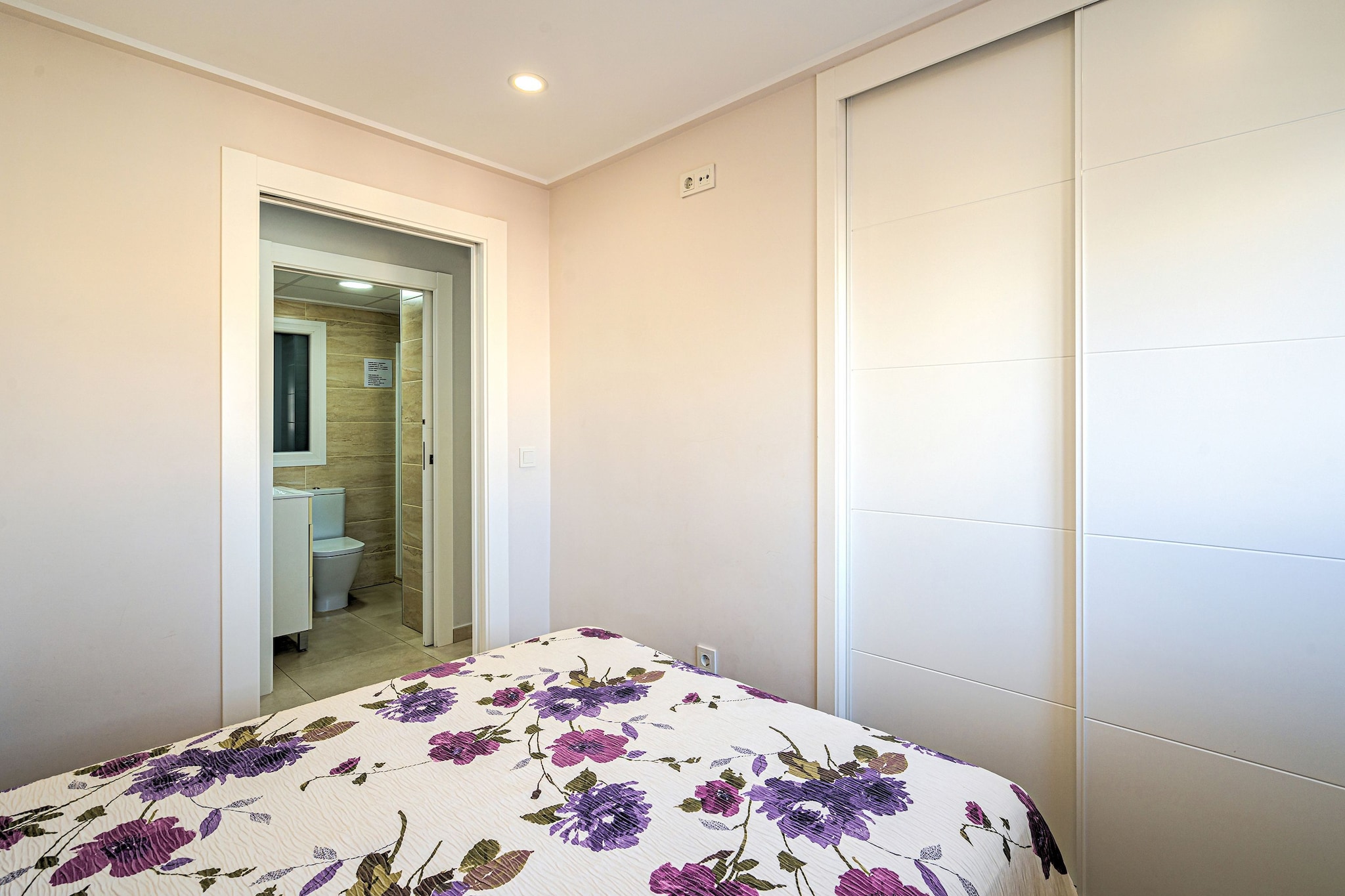 APARTAMENTO 1 LINEA-Bedroom