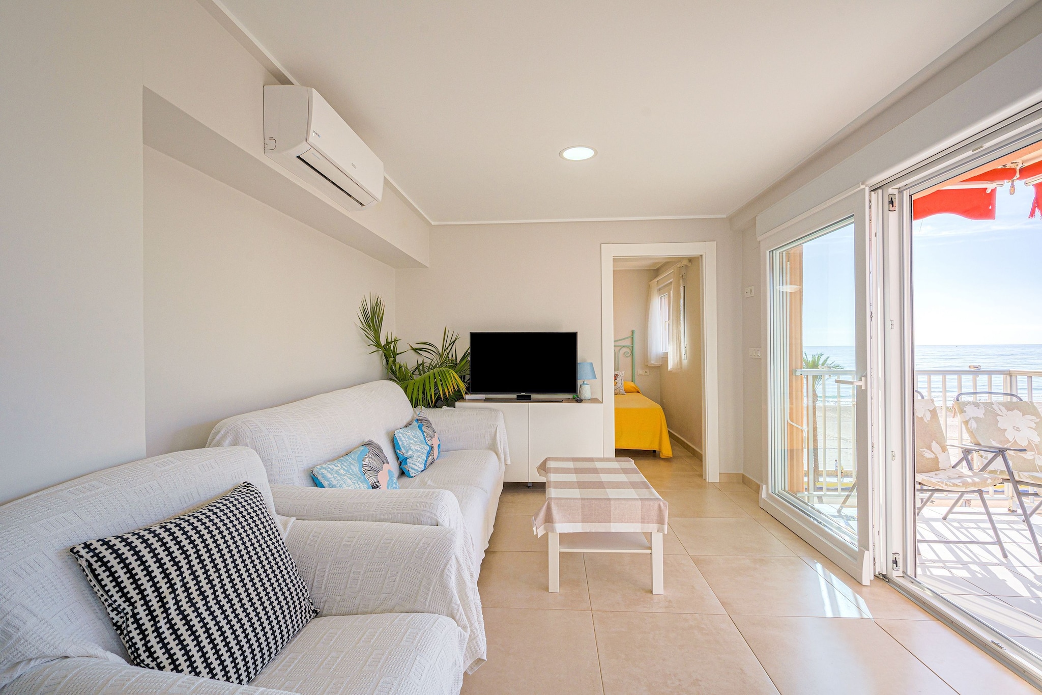 APARTAMENTO 1 LINEA