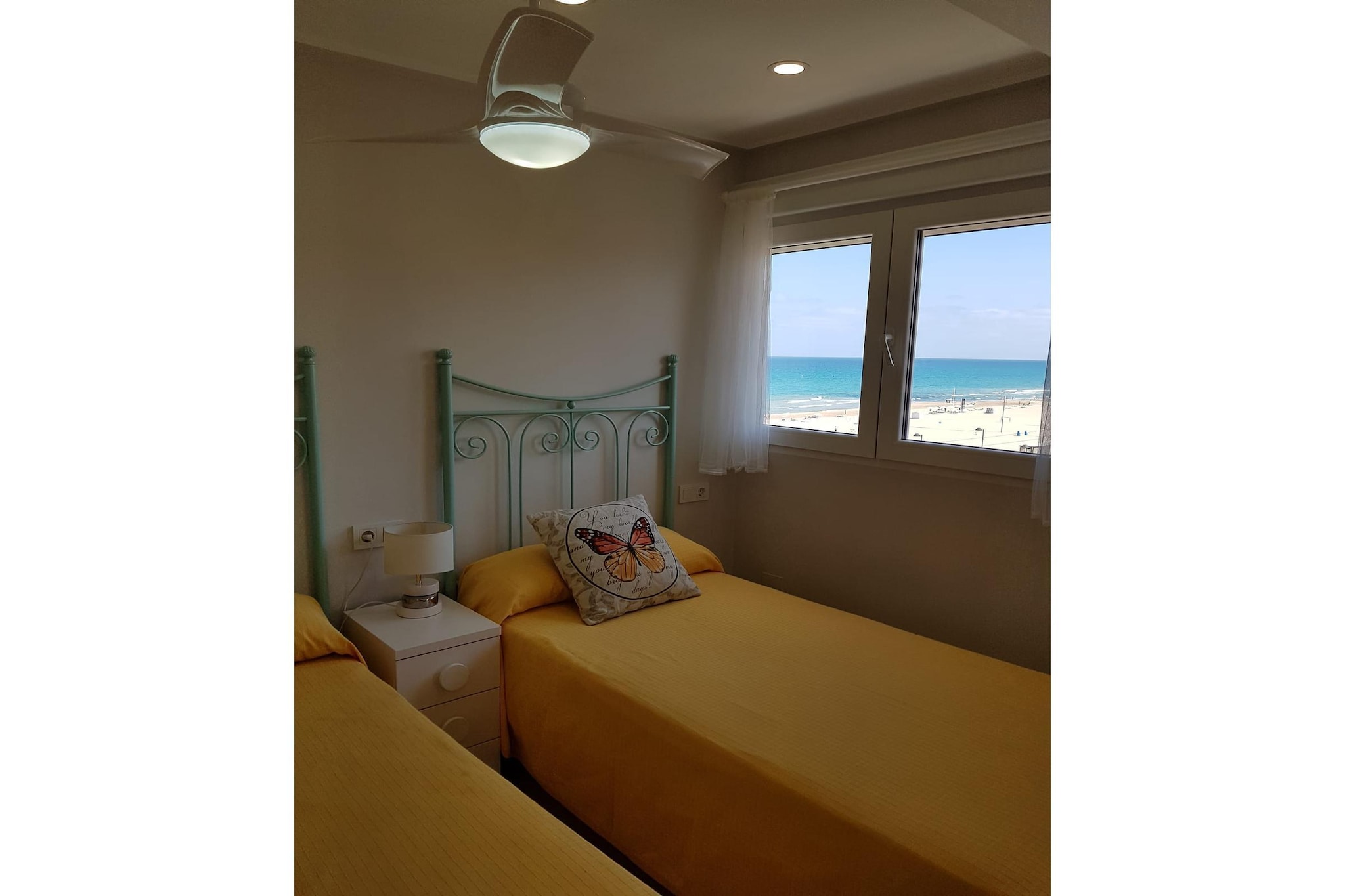 APARTAMENTO 1 LINEA-Chambre