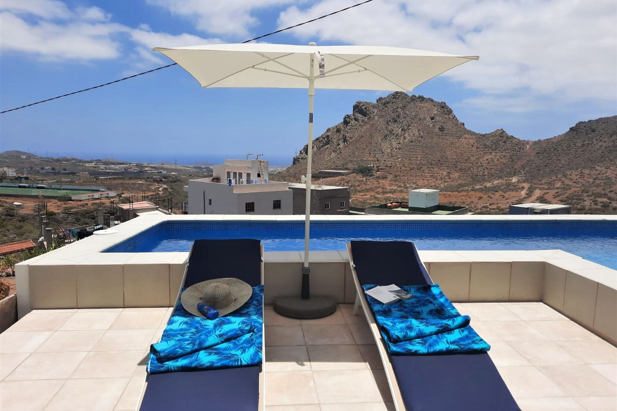 Casa Héctor, avec piscine privée chauffée et vue sur mer !