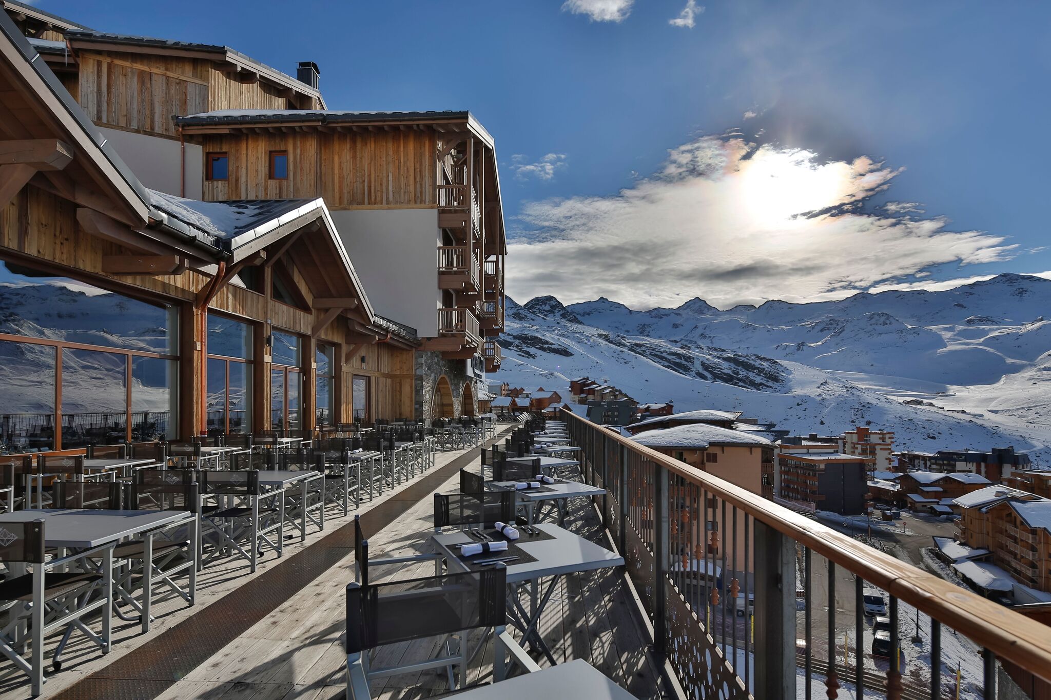 Sehr luxuriöse Residenz an der Piste im Wintersportparadies Val Thorens