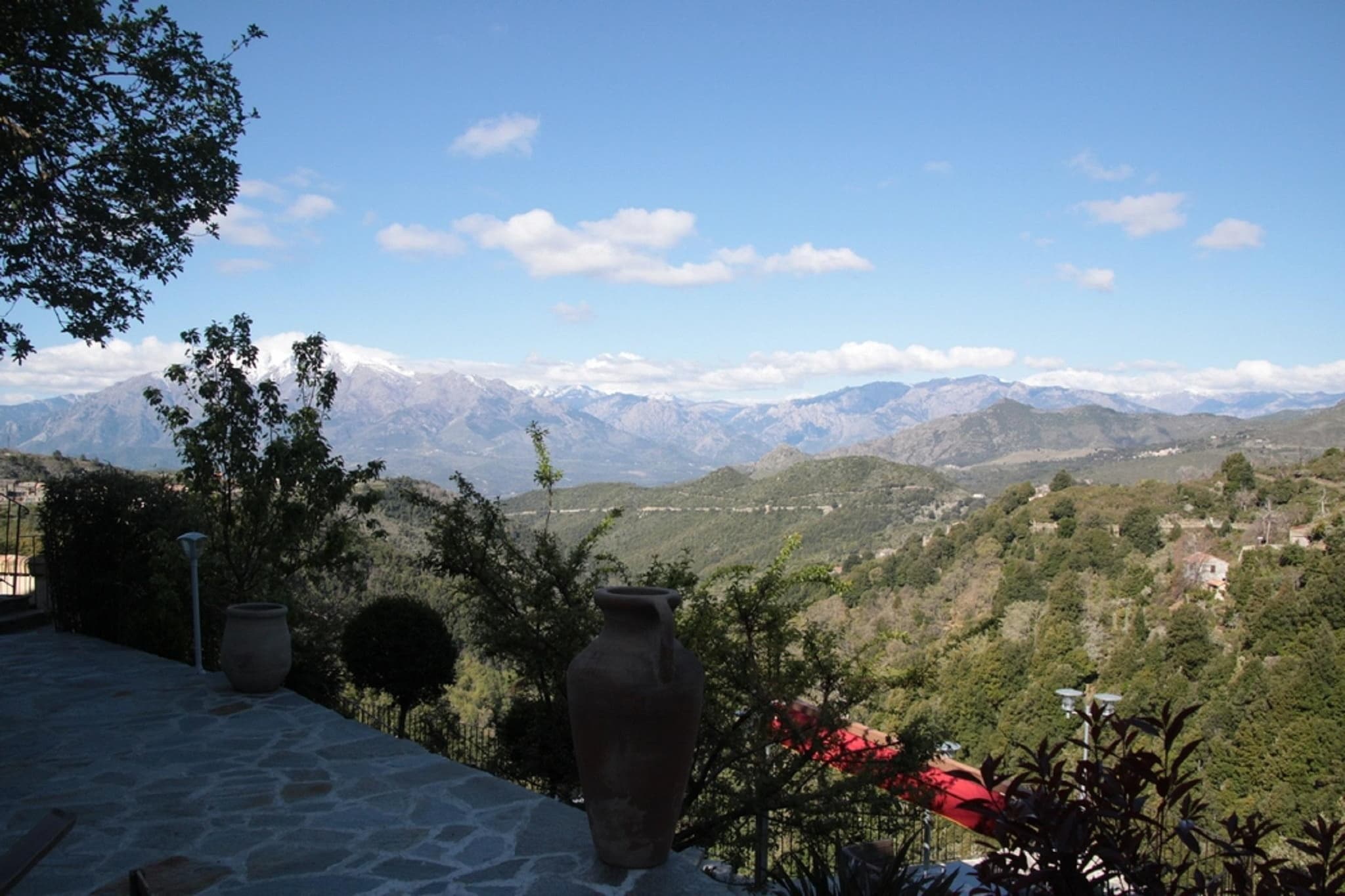 Relaxation, luxury, wellness: those are the 3 keywords that suit this holiday home. The residence has a balcony with a view, a sauna and a swimming pool. Ideal for a relaxing time with family or friends but without babies as they are not allowed due to safety and security reasons. Mazzola is a small village located in the heart of Corsica. The village offers a beautiful view of the surrounding mountains and valleys and is surrounded by lush green forests and meadows. Visitors can enjoy the quiet and relaxed atmosphere of the village and explore the many hiking trails that run through the beautiful countryside. A popular hiking route is the Sentier de la Transhumance, which runs through the mountains and valleys of Corsica and offers spectacular views. In the village itself there are some restaurants and cafes. The holiday home includes a bedroom and a bathroom. The other areas, such as a kitchen and a living room, are shared with other guests.