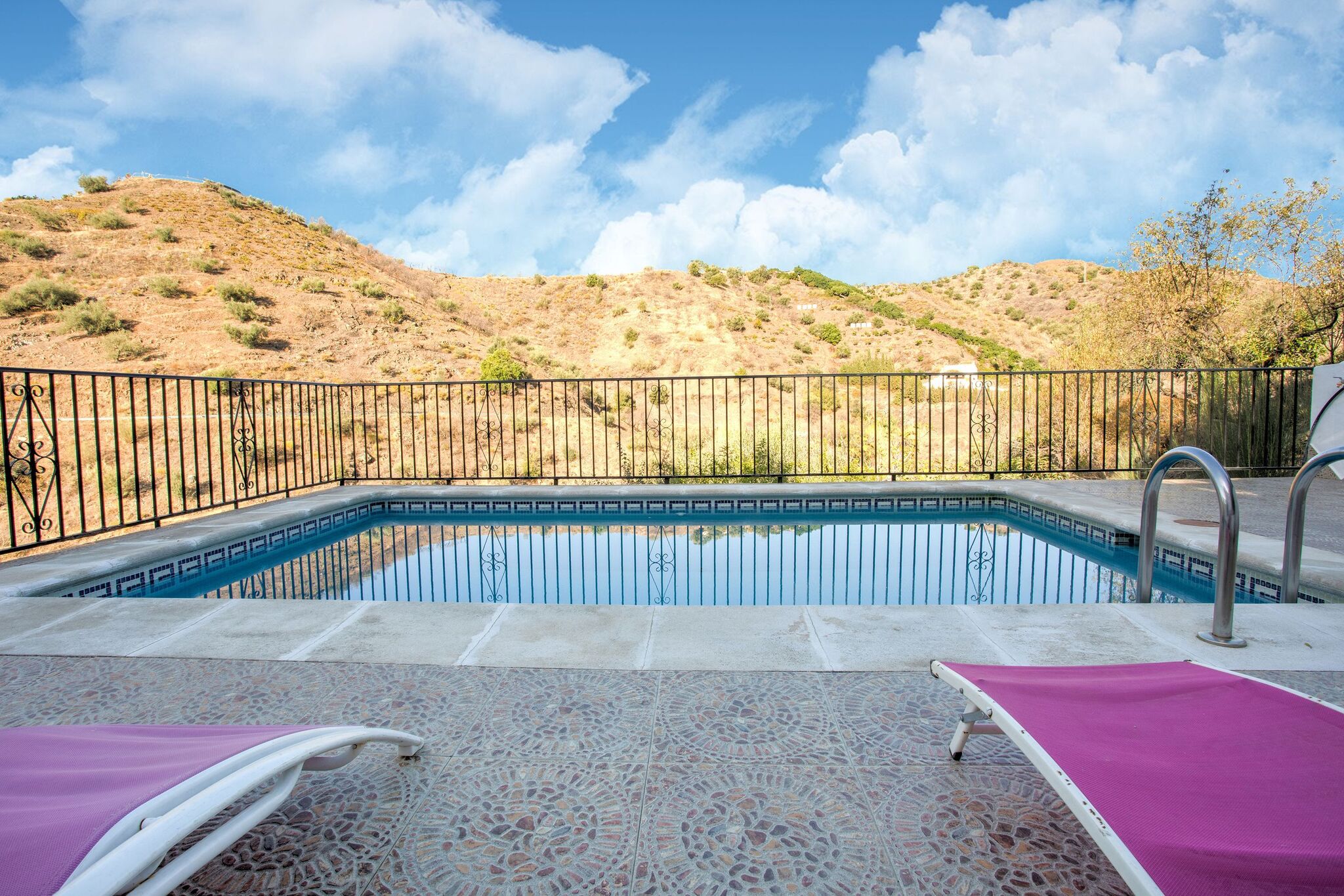 Maison de vacances isolée à Malaga avec piscine privée