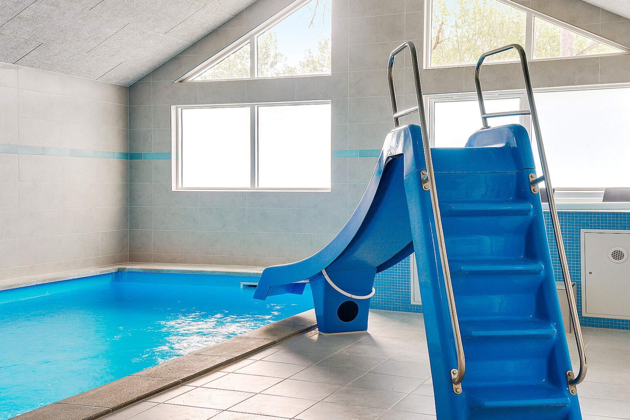 18 persoons vakantie huis in Væggerløse - Zwembad