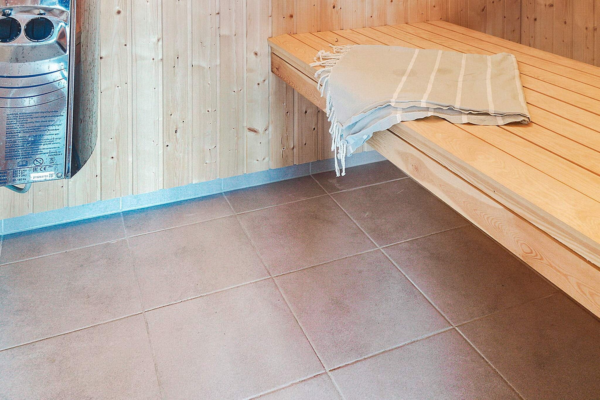18 persoons vakantie huis in Væggerløse - Sauna