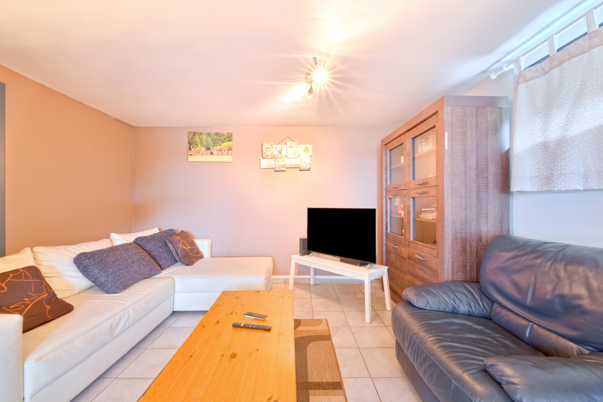 Très belle habitation à Lierneux pour 5 adultes-Salon