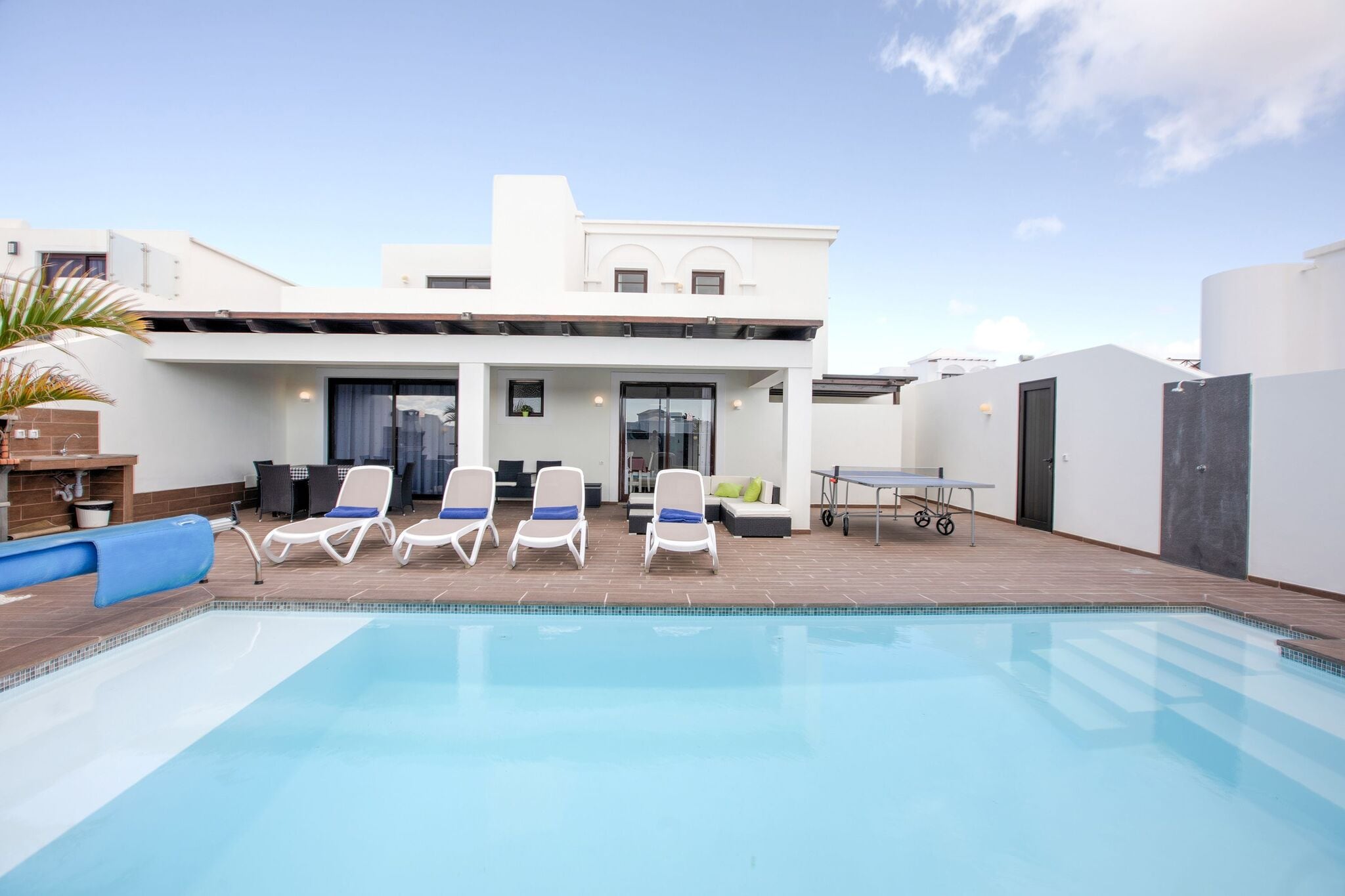 Heerlijk vakantiehuis in Playa Blanca met een privézwembad