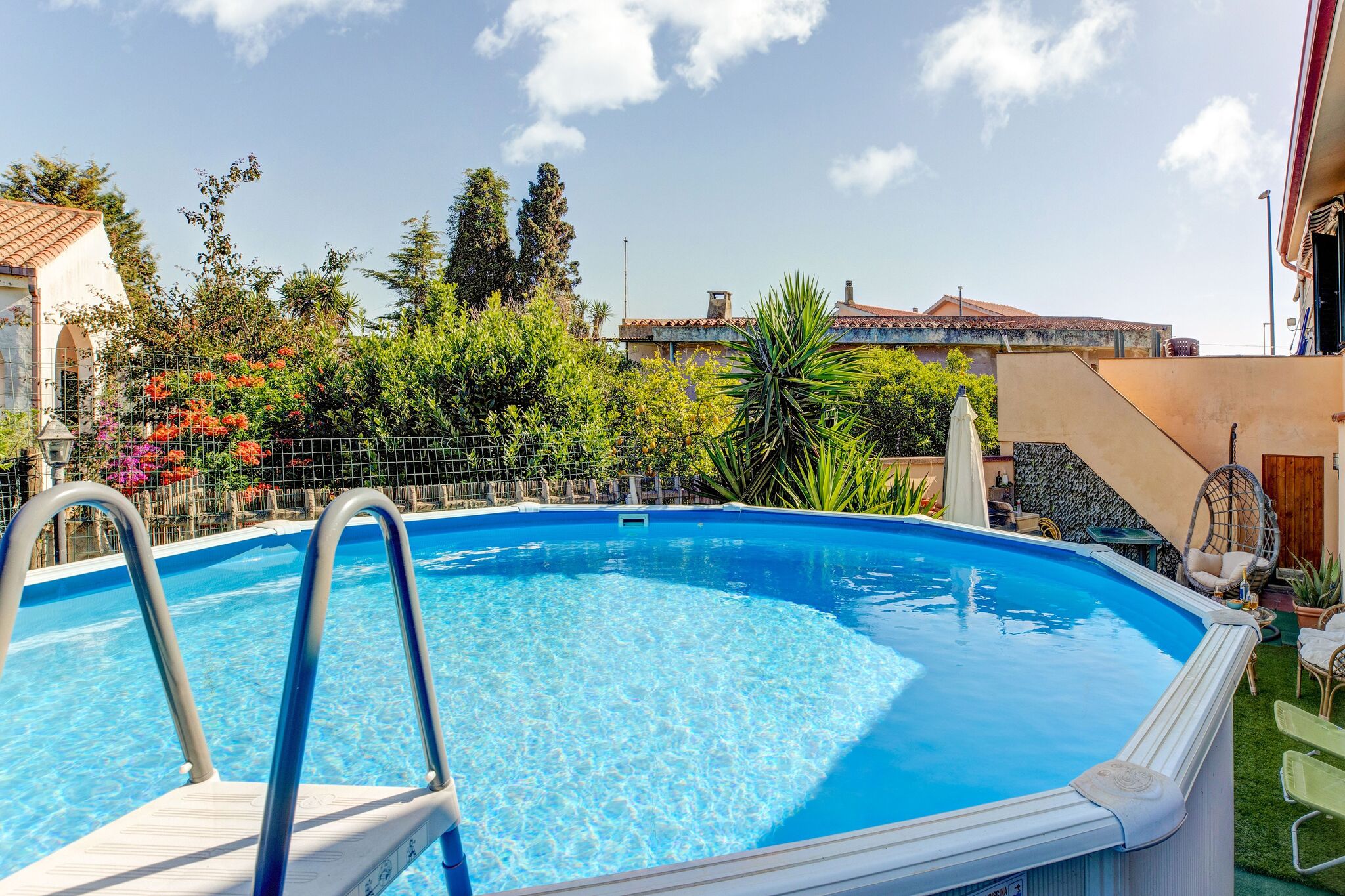 Heerlijk appartement in Carbonia met een privézwembad