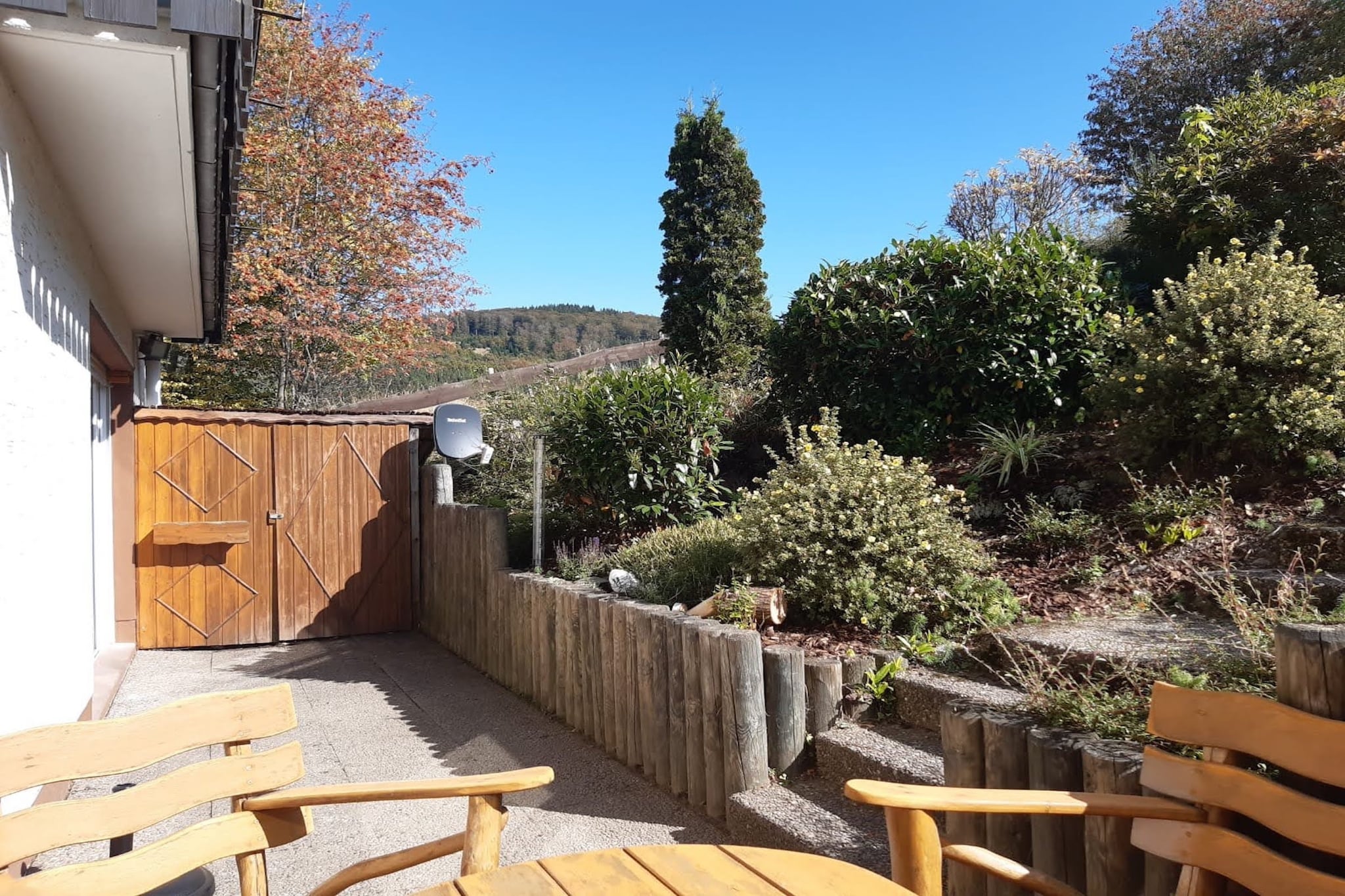 Schöne Ferienwohnung mit Balkon und Garage in Winterberg-Niedersfeld