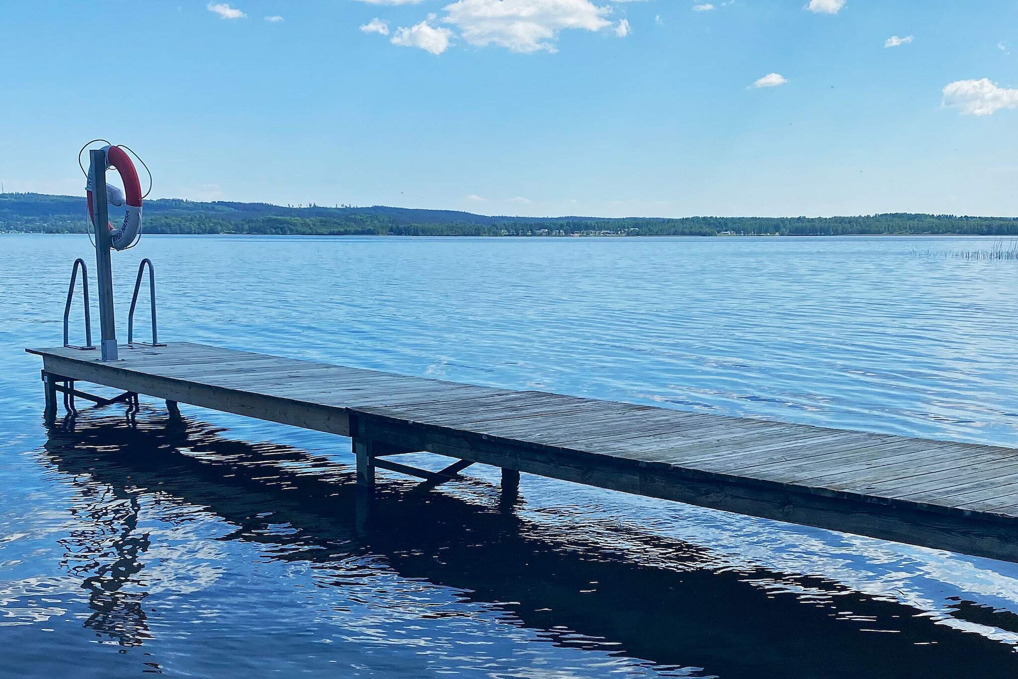 Charmante cabane d  ete avec sauna-By Traum - Vue sur l'eau