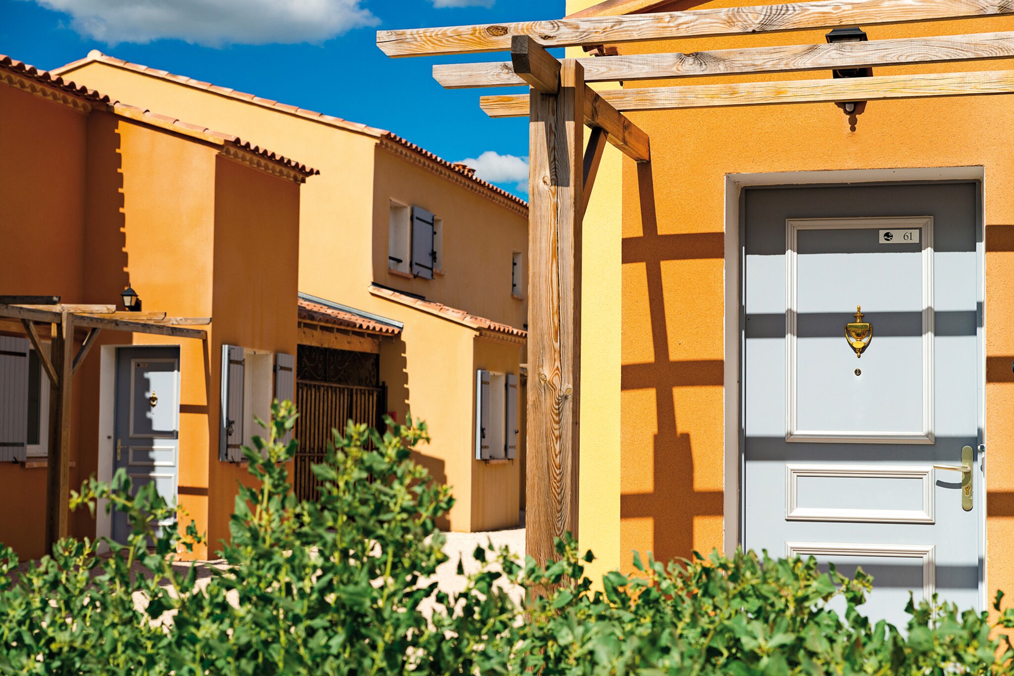 Maison de vacances, lave-vaisselle et clim, dans le Luberon