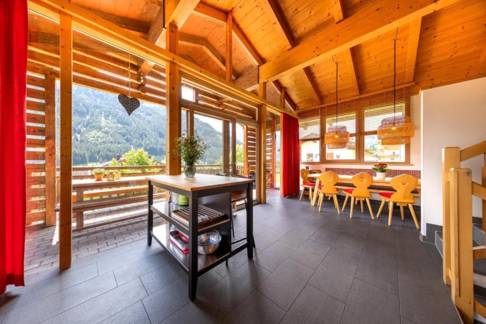 Schöneben Chalet Scorleduyn - Eetkamer