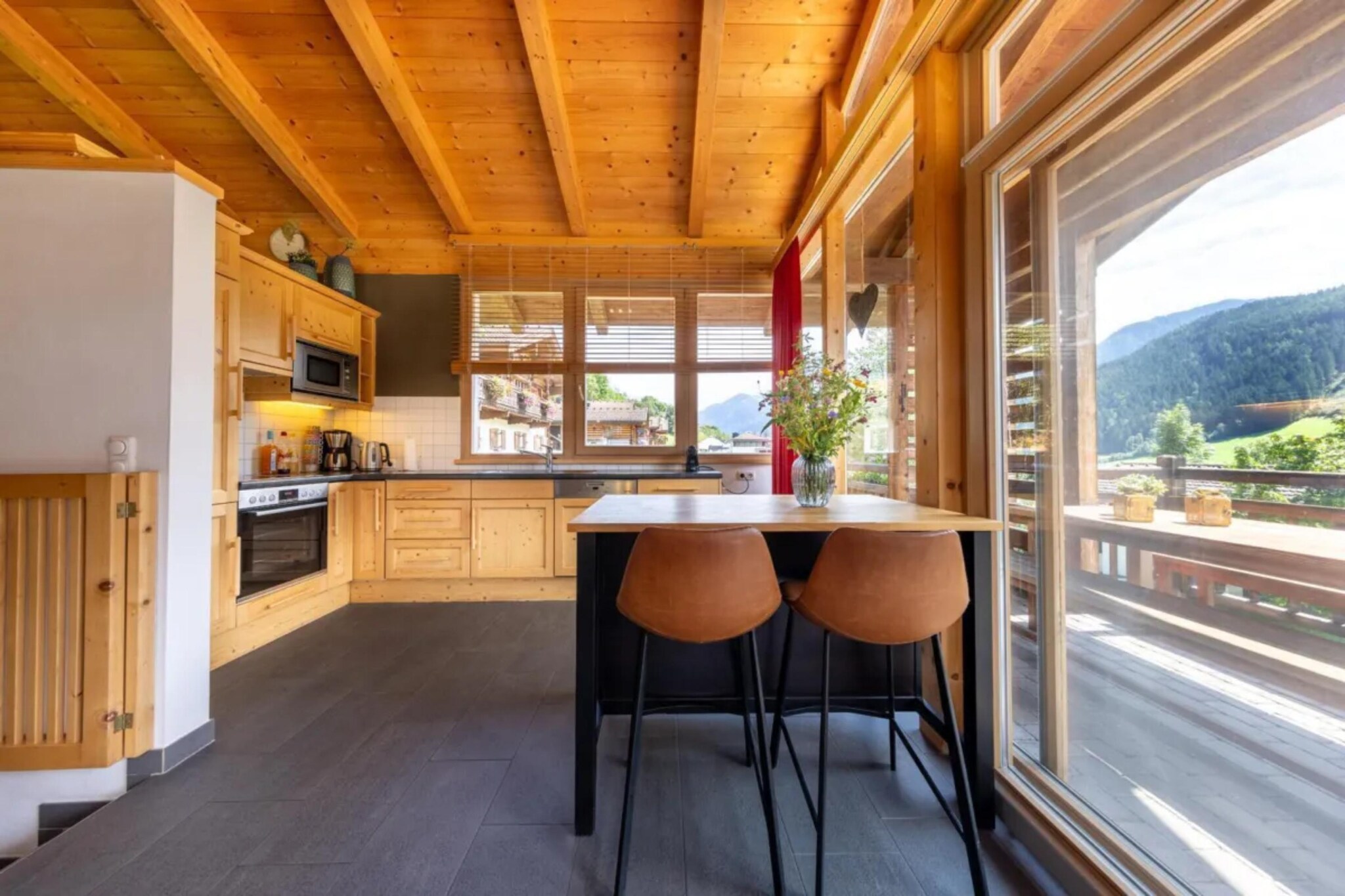 Schöneben Chalet Scorleduyn - Eetkamer