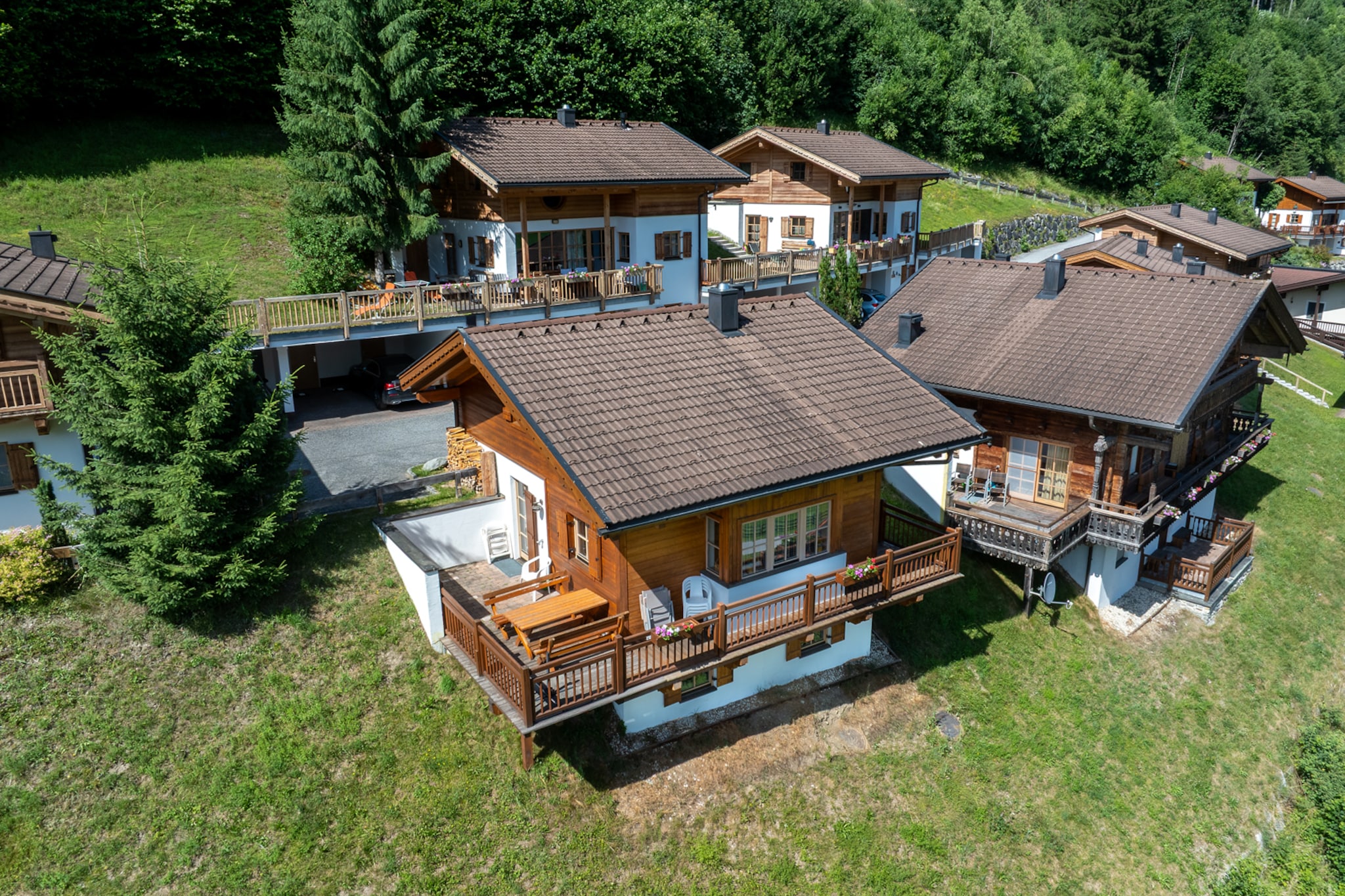Chalets im Wald - Untagged