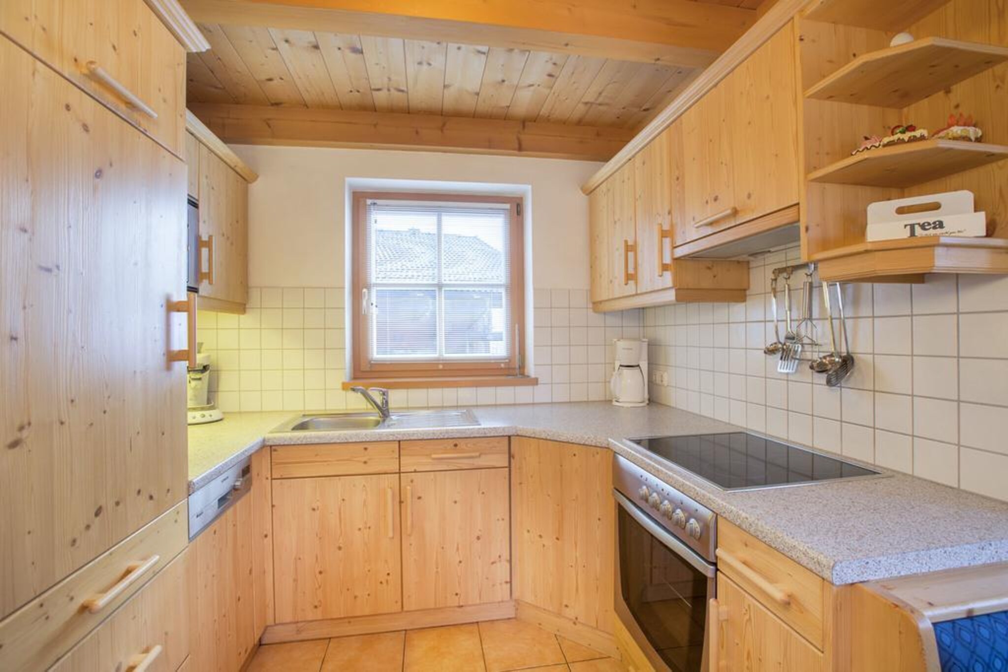 Chalets im Wald - Untagged