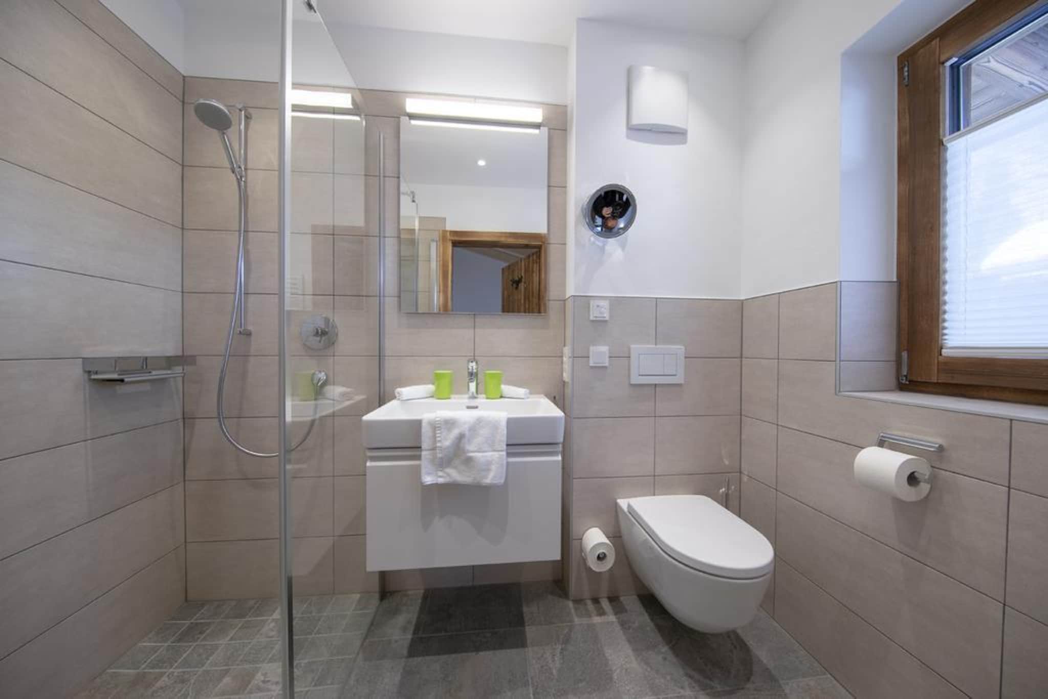 Nationalpark Chalet Arventalspitze-Badkamer