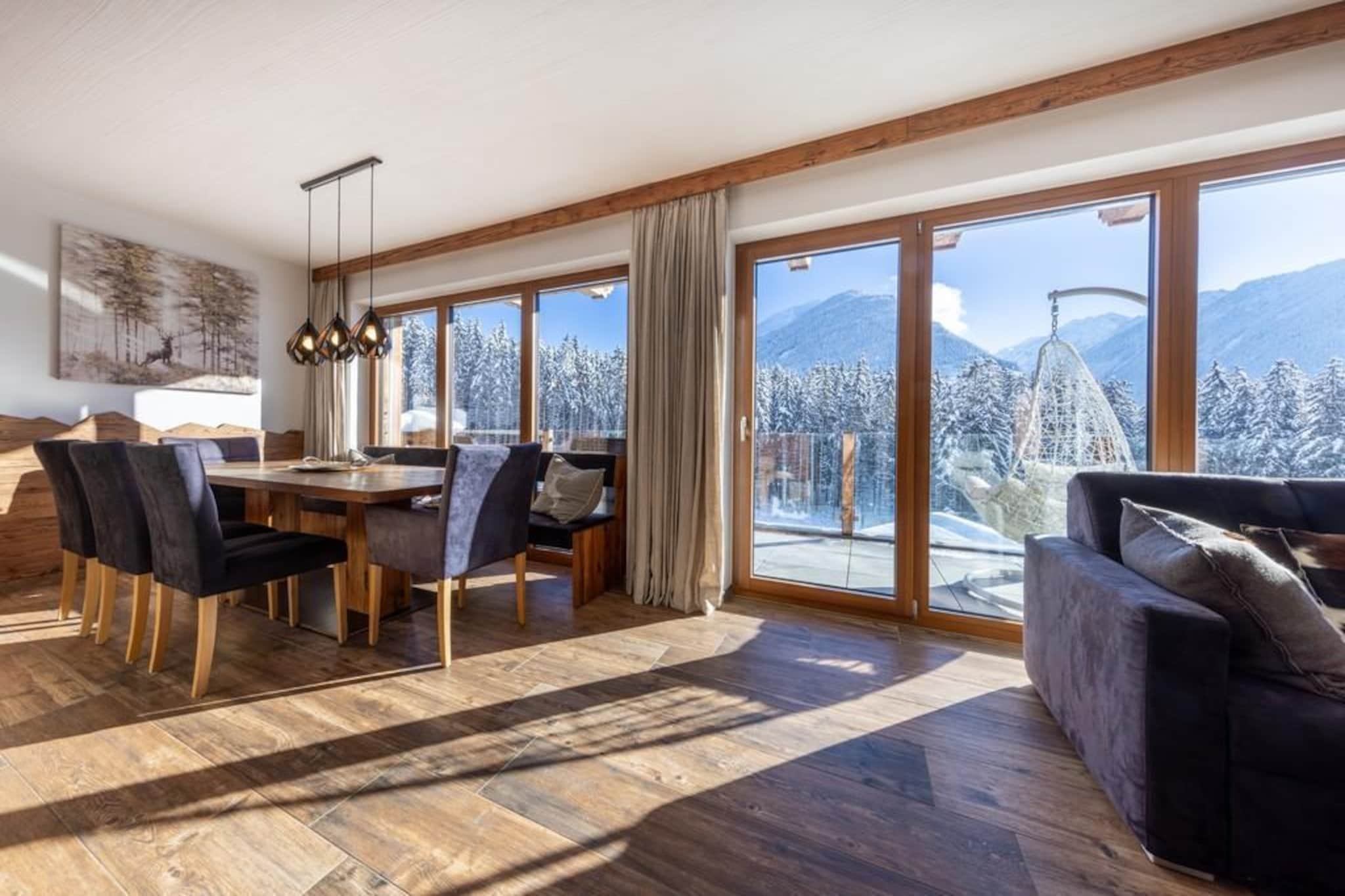 Nationalpark Chalet Goldbergspitze-Eetkamer