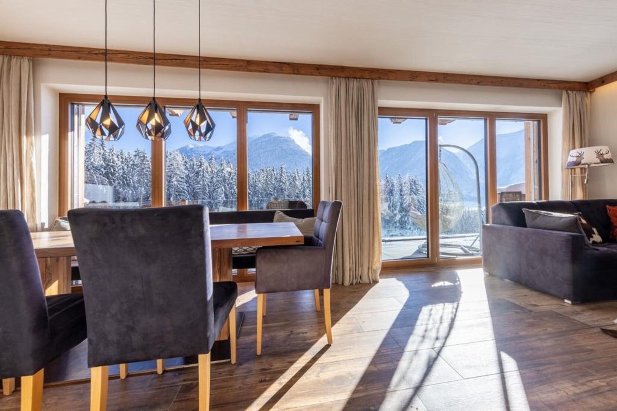 Nationalpark Chalet Goldbergspitze-Eetkamer