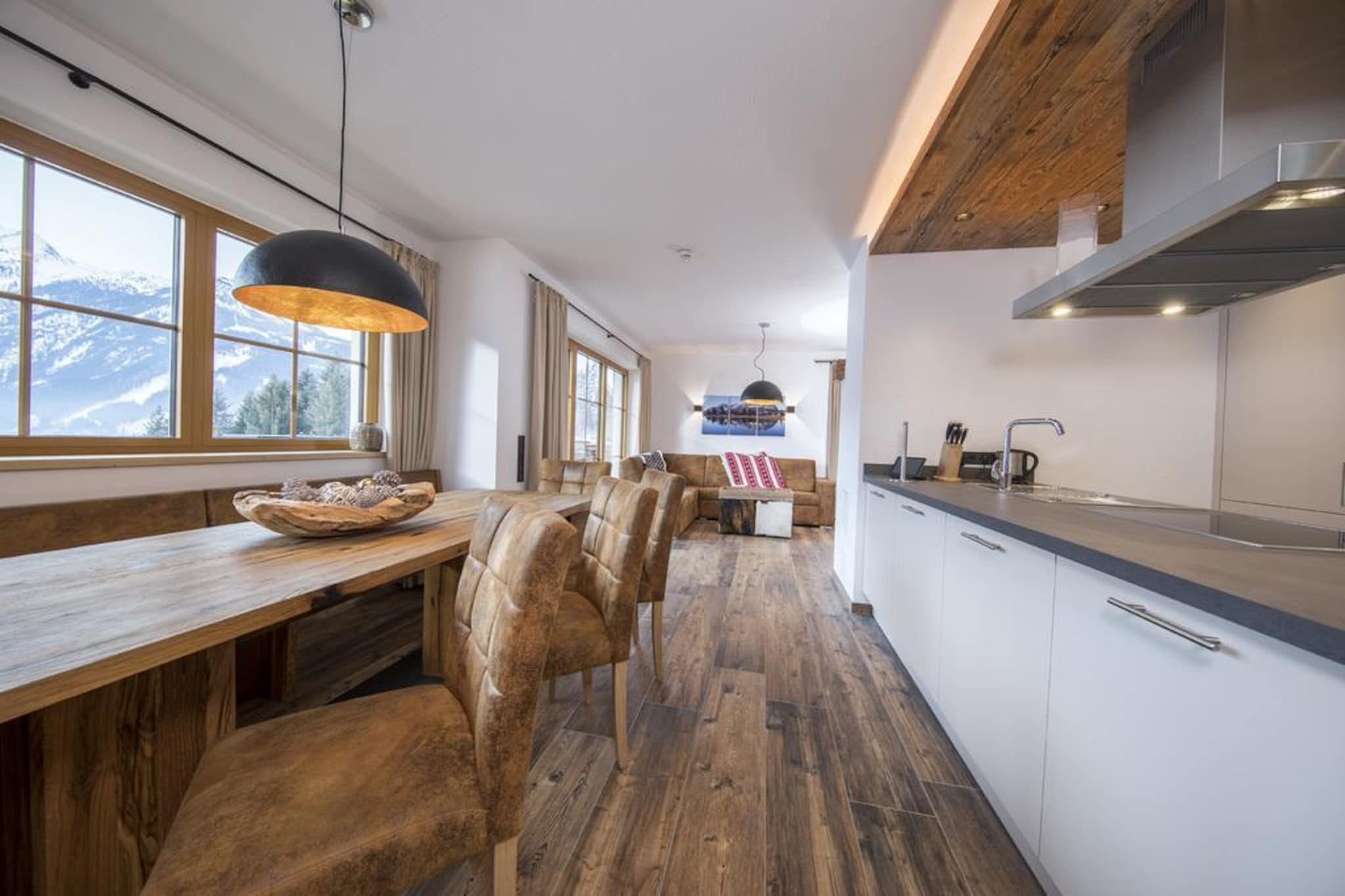 Nationalpark Chalet Rainerhorn-Dining room
