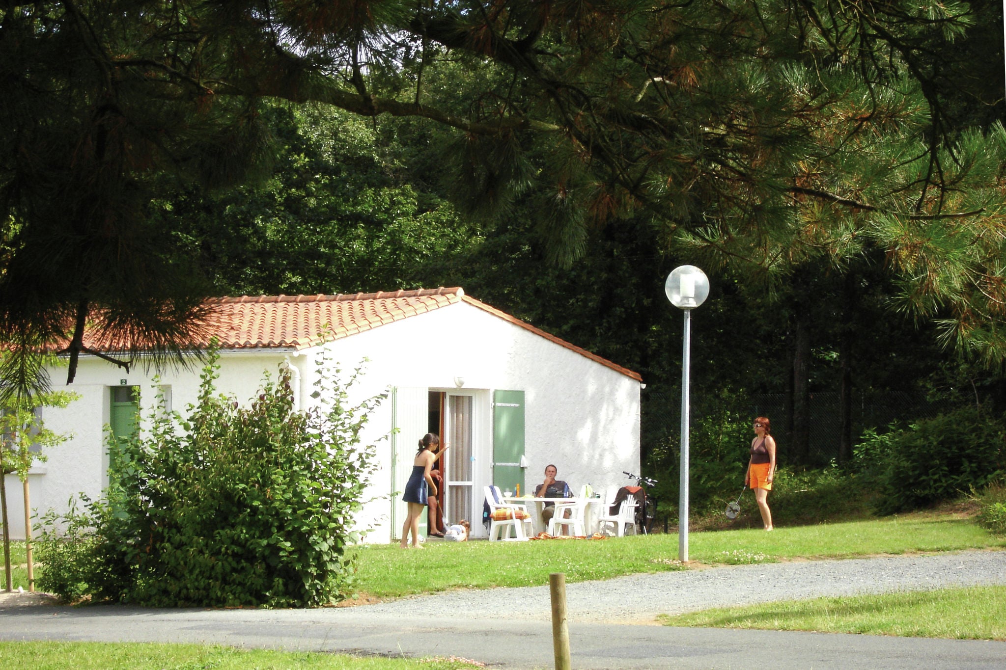 Semi-detached bungalow with microwave, in the great Vendée