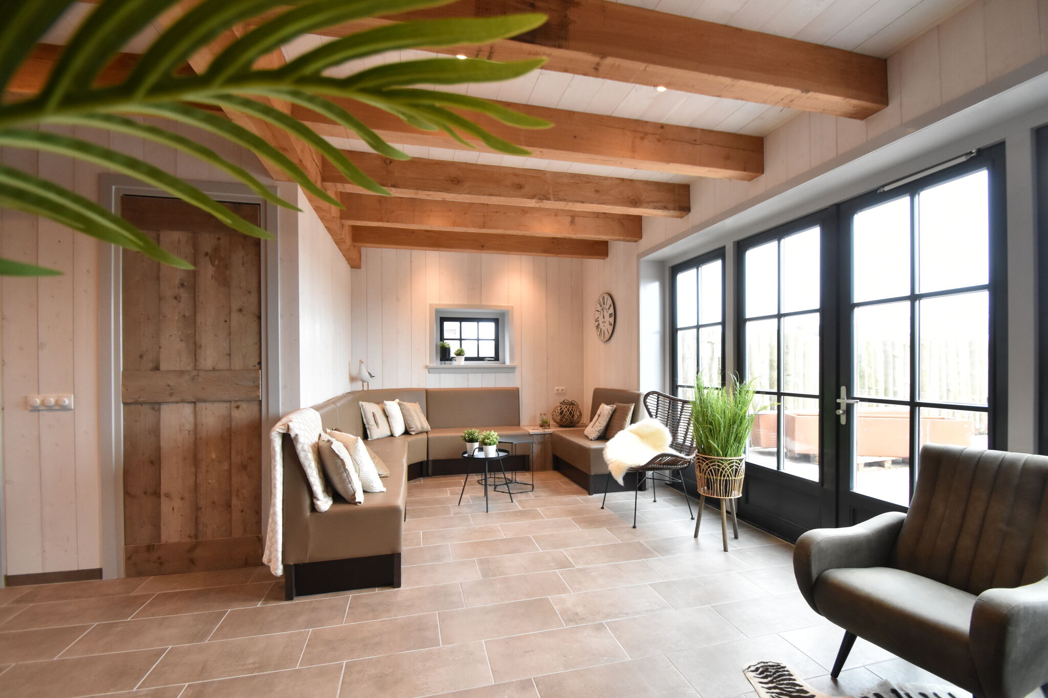 Modern vakantiehuis op Callantsoog met een hangmat