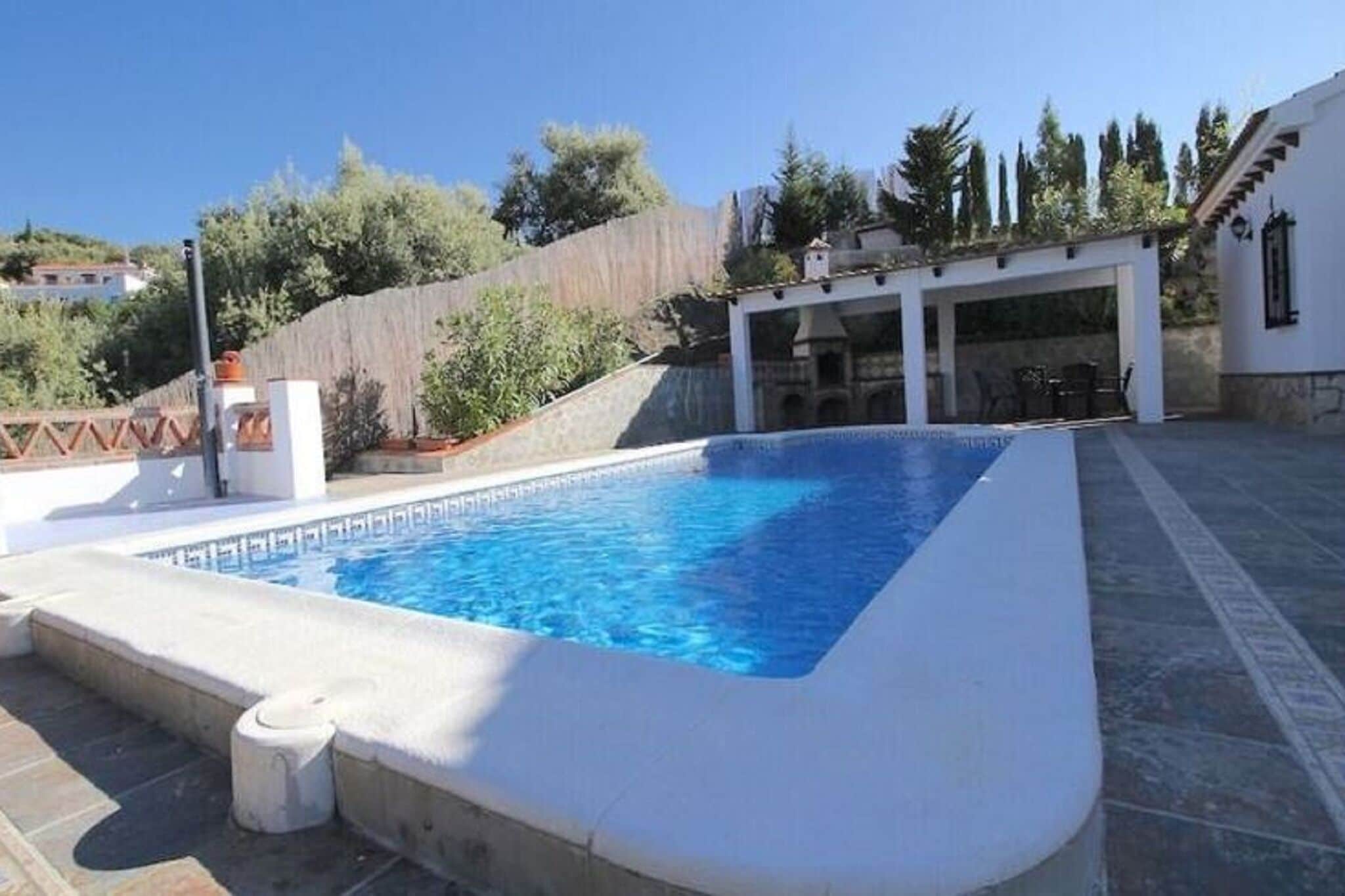 Leuk vakantiehuis bij Málaga met een privézwembad !