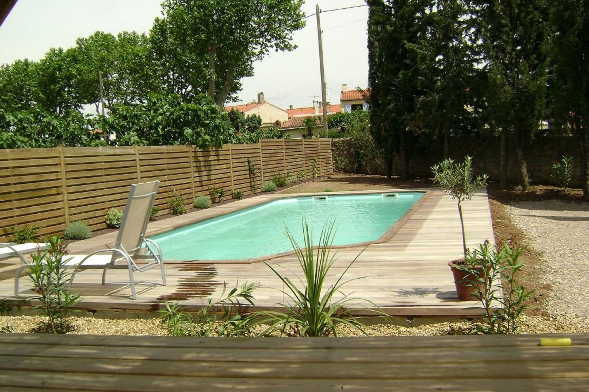 Mooi appartement in Olonzac met een gedeeld zwembad