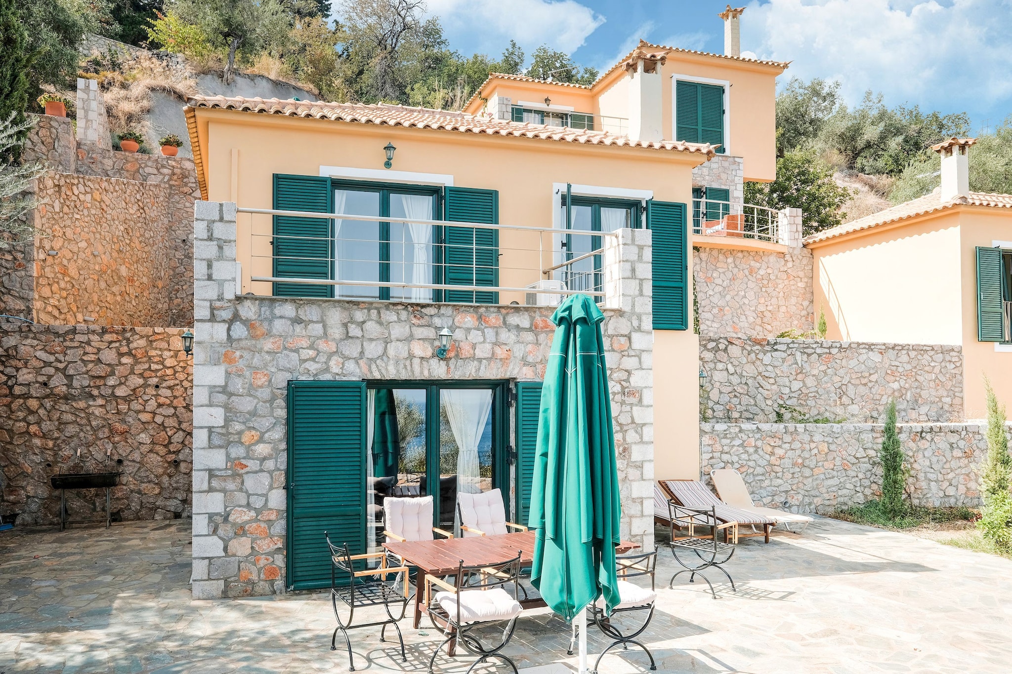 3 villas
