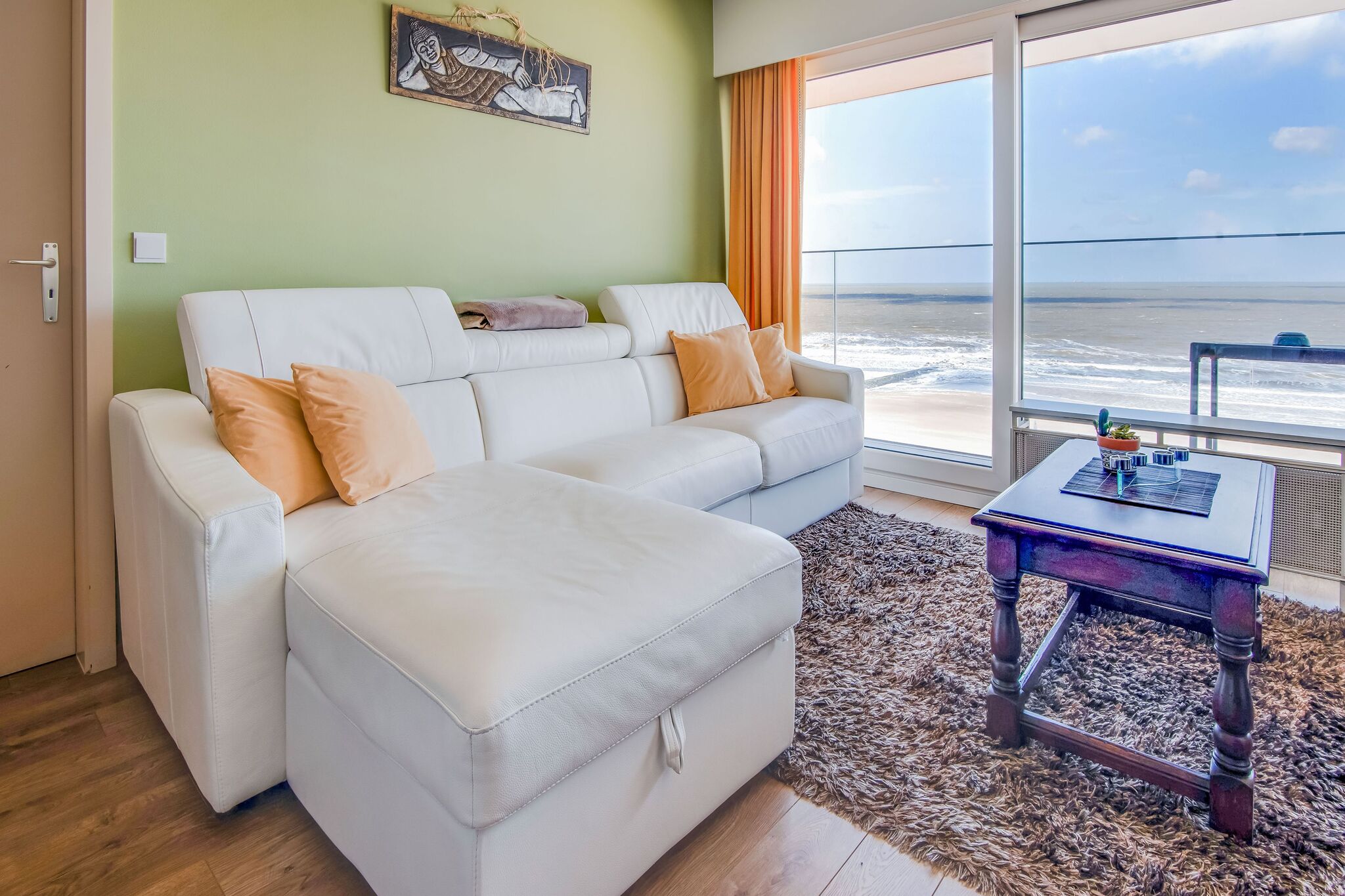 Appartement confortable sur la digue à Blankenberge avec terrasse et vue sur mer