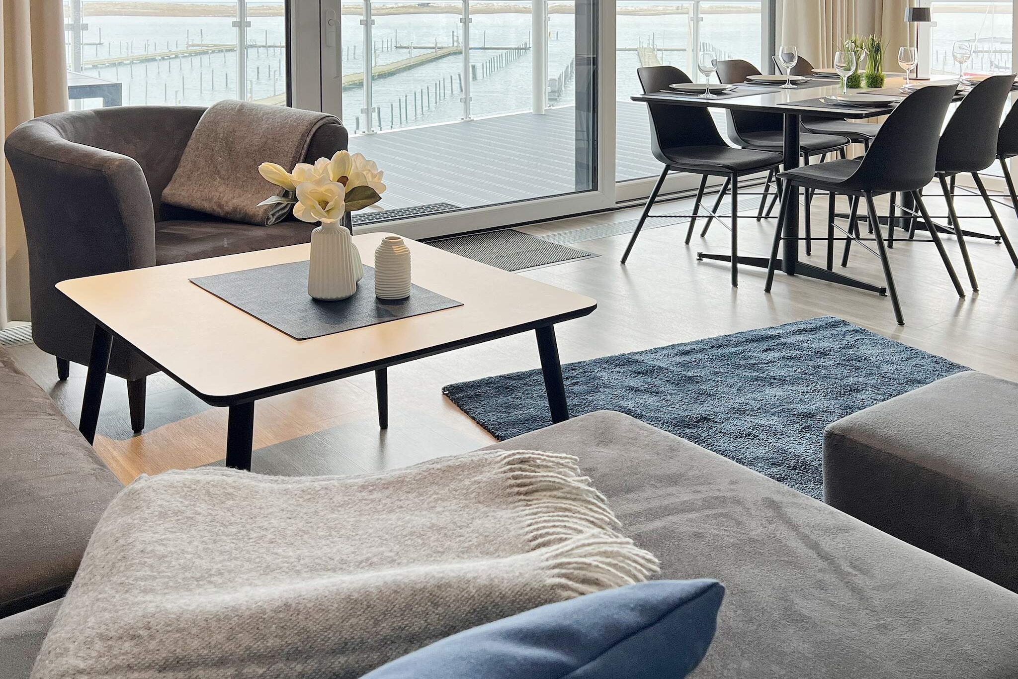 Moderne Promenadenvilla mit Meerblick - Indoor