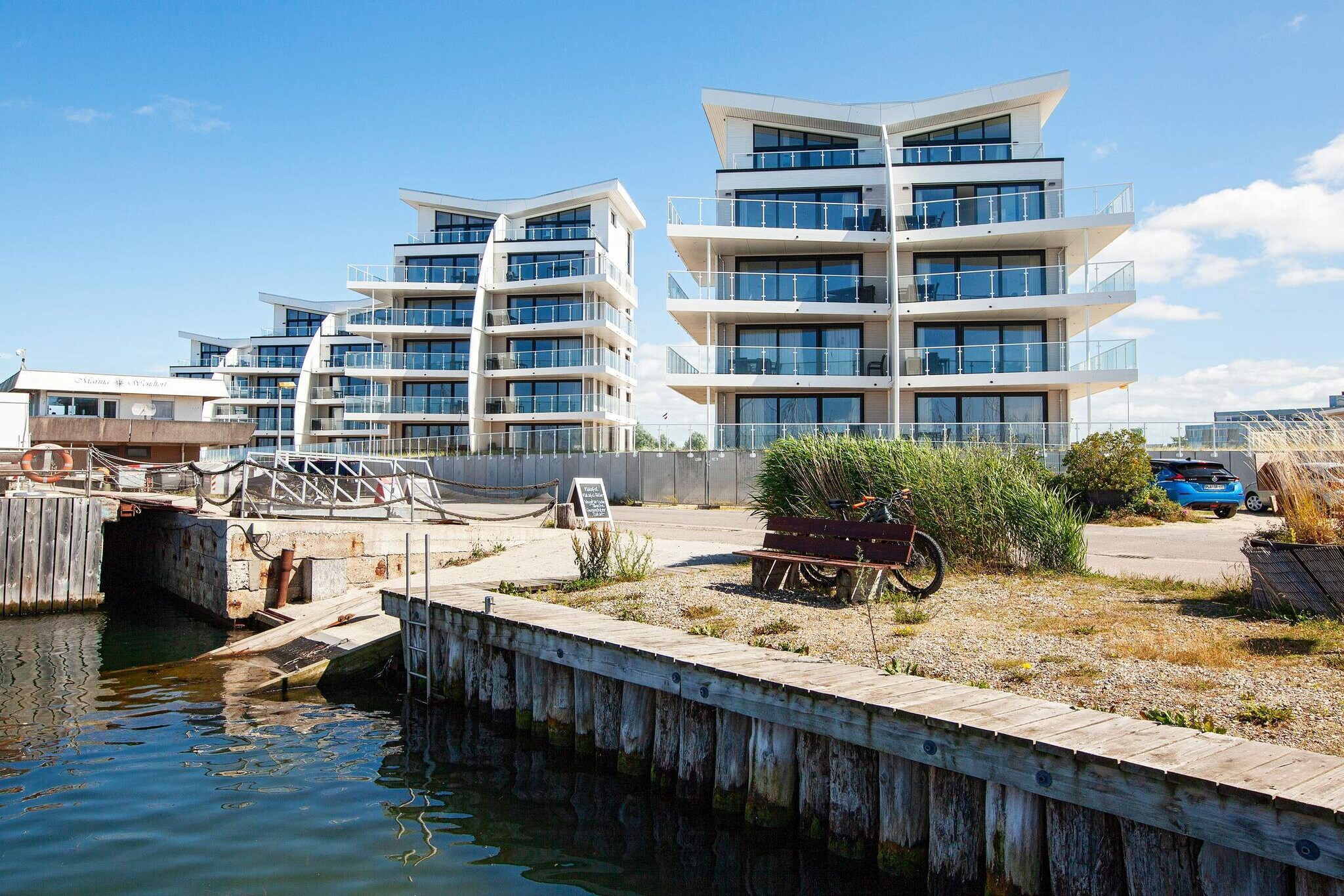 Modernes Ostseeapartment in 1. Reihe