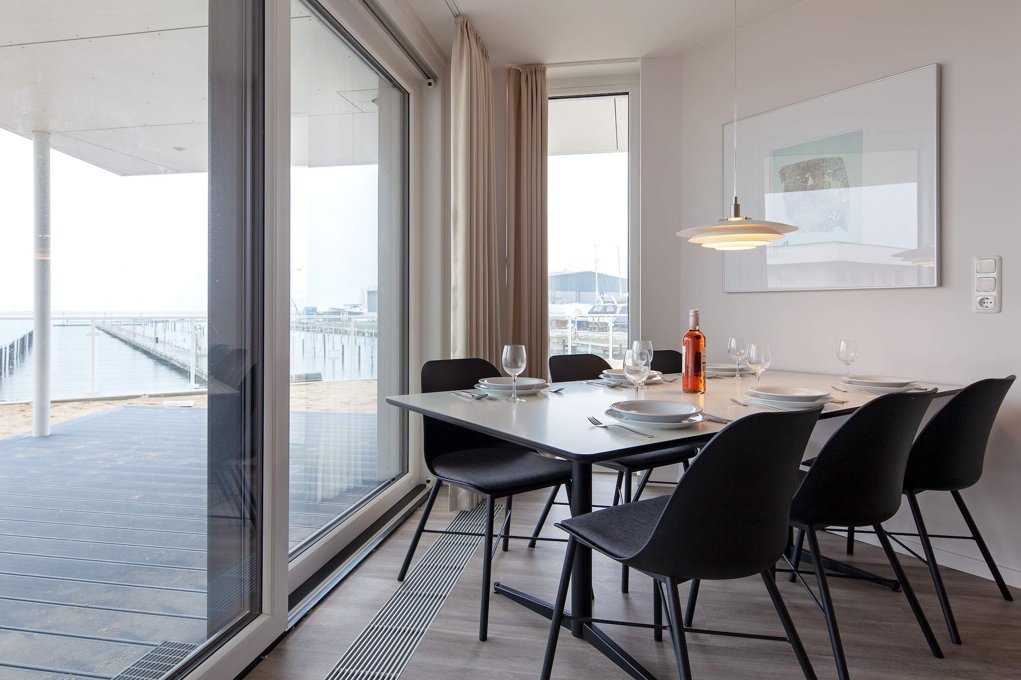 Modernes Ostseeapartment in 1. Reihe - Indoor