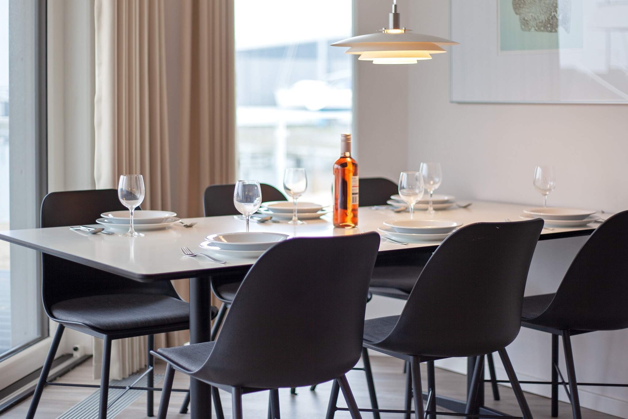 Hochwertige Wohnung mit Seesicht - Indoor