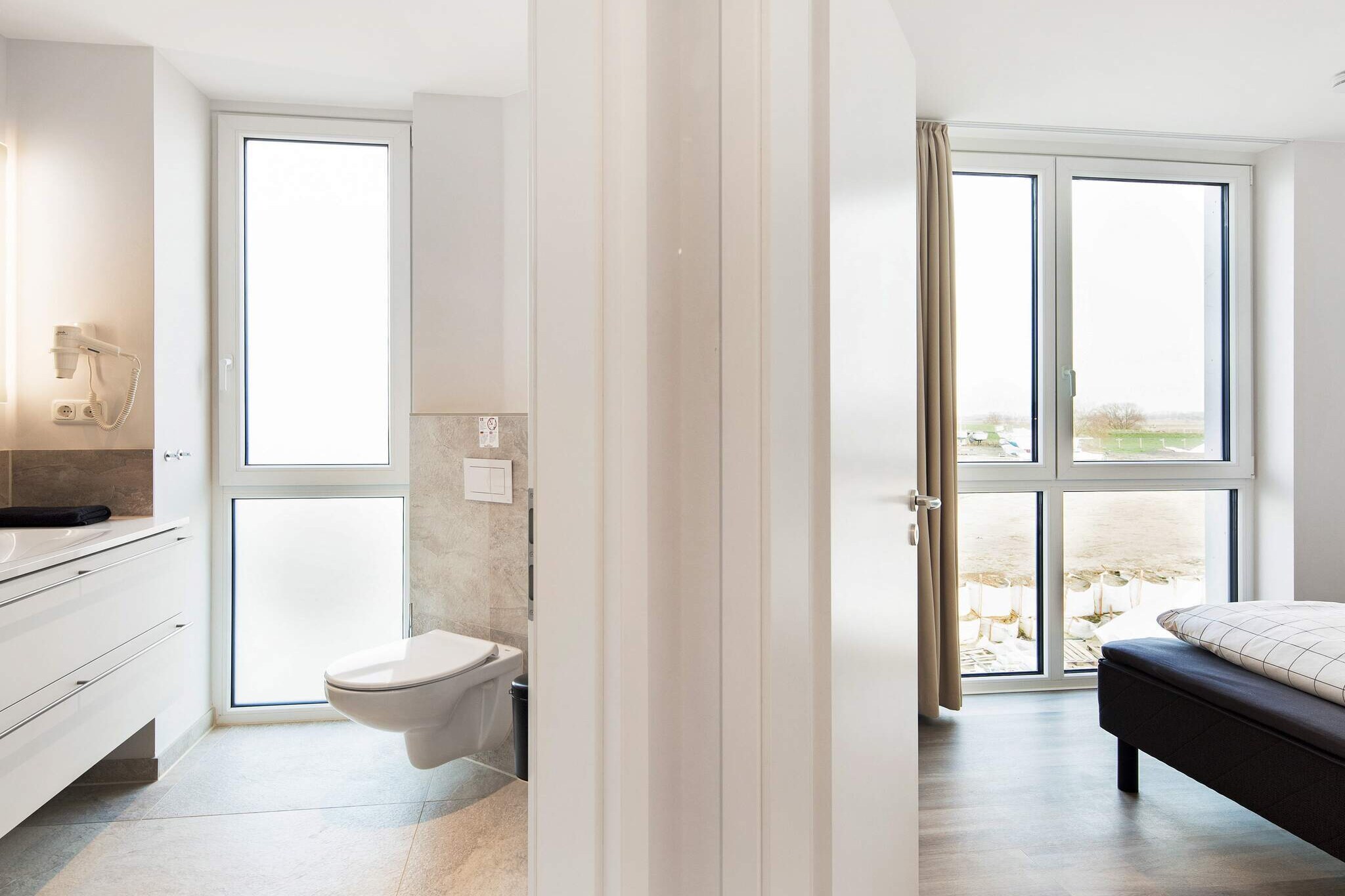 Exklusive Auszeit mit Meerblick - Indoor