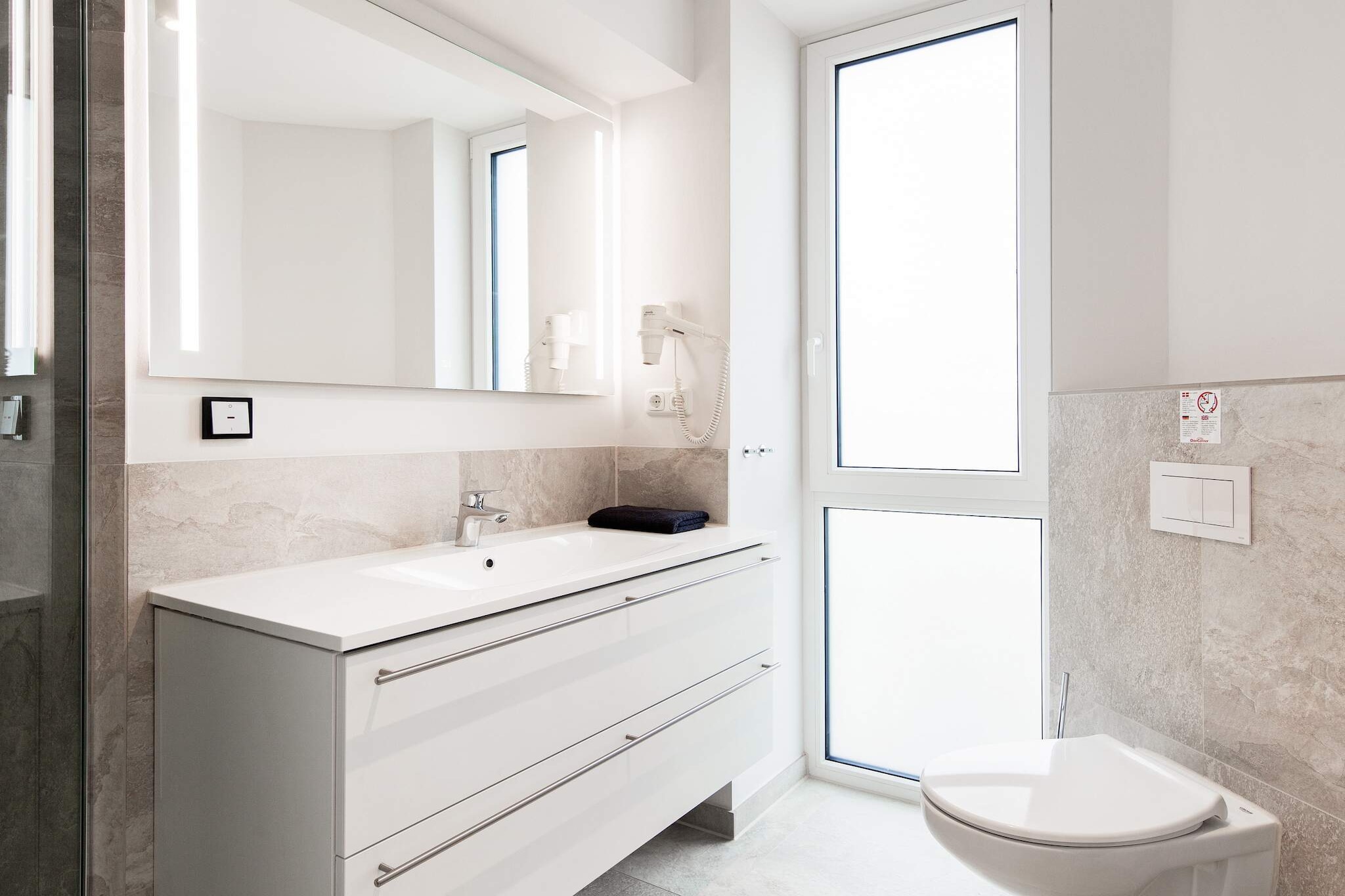 Hochwertiges Apartment am Wasser - Indoor