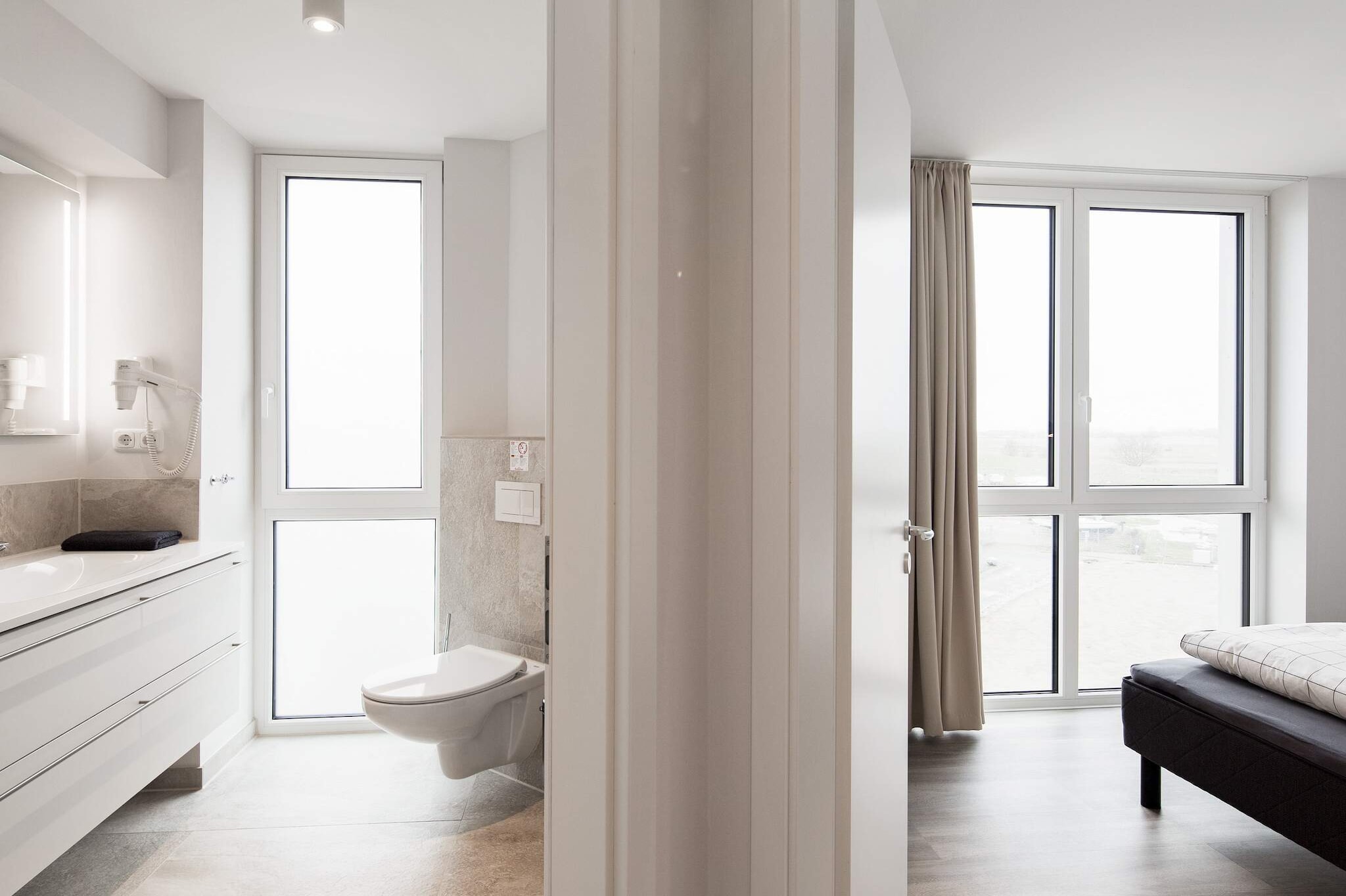 Hochwertiges Apartment am Wasser - Indoor