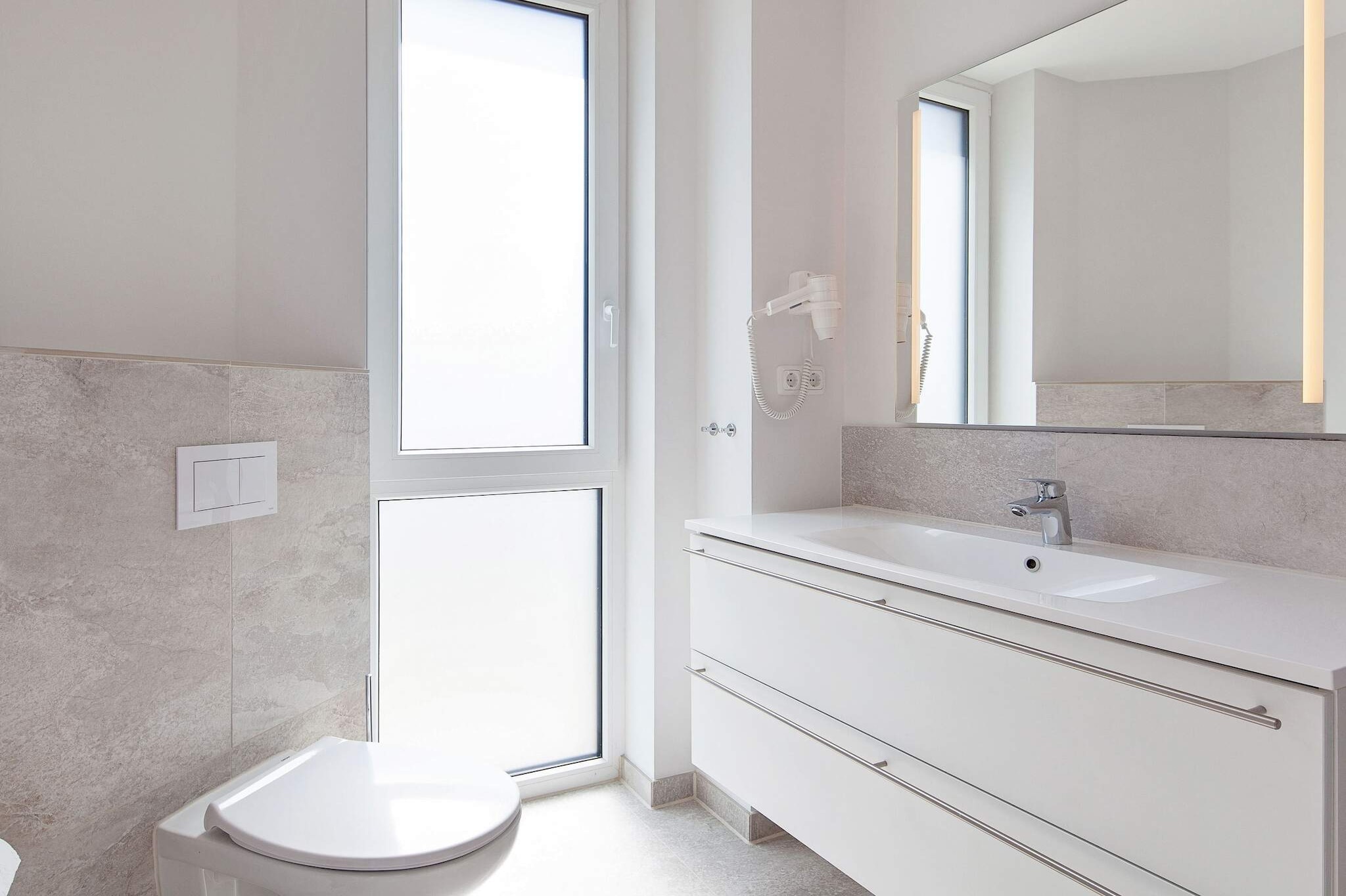 Hochwertiges Küstenapartment am Meer - Innenbereich