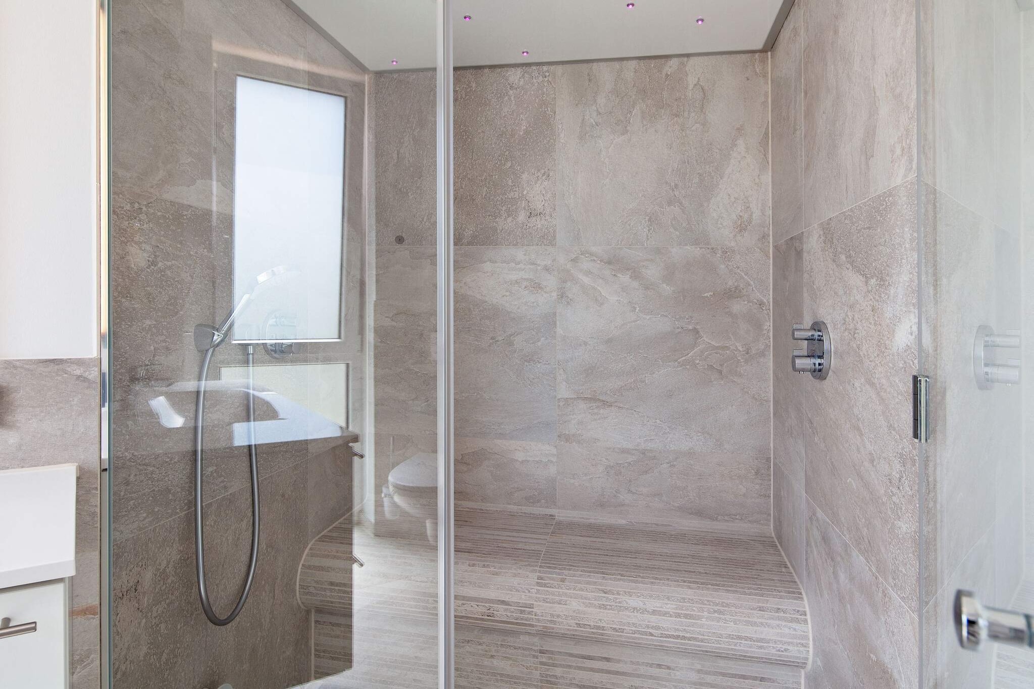 Exclusief vakantieappartement aan de haven - Binnen