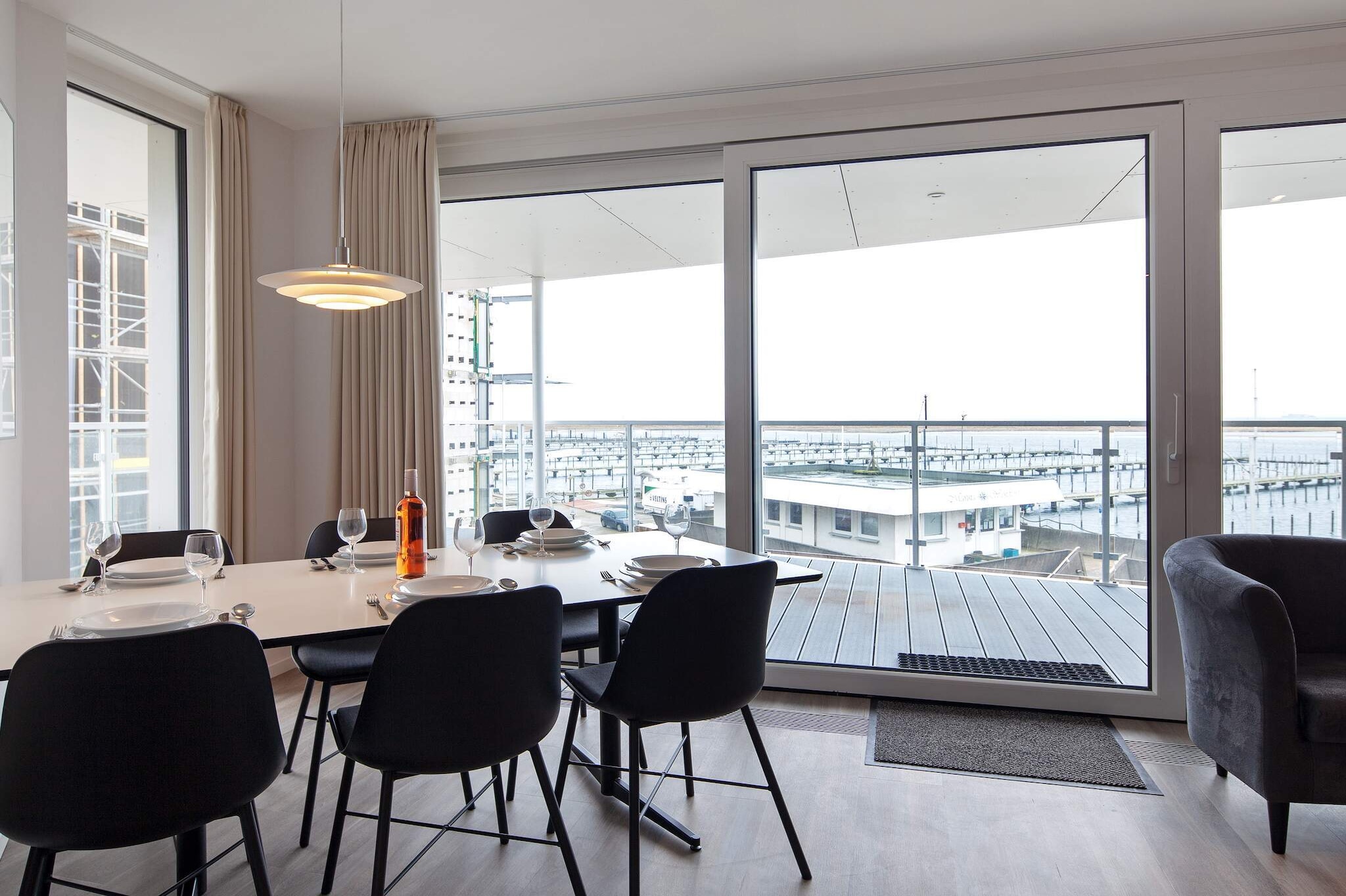 Modern designappartement aan zee - Binnen
