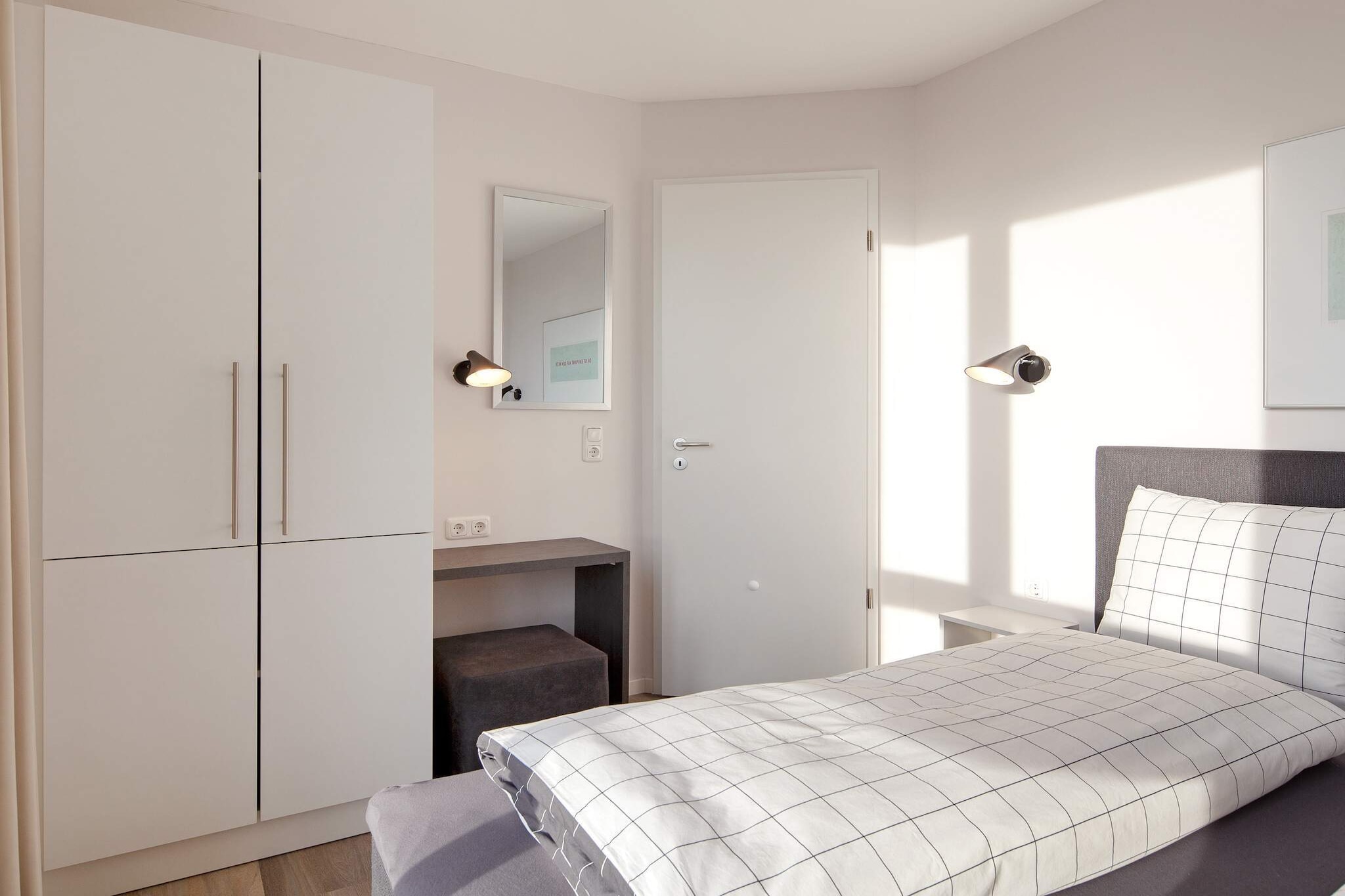 Exklusive Marina-Wohnung mit Balkon - Indoor
