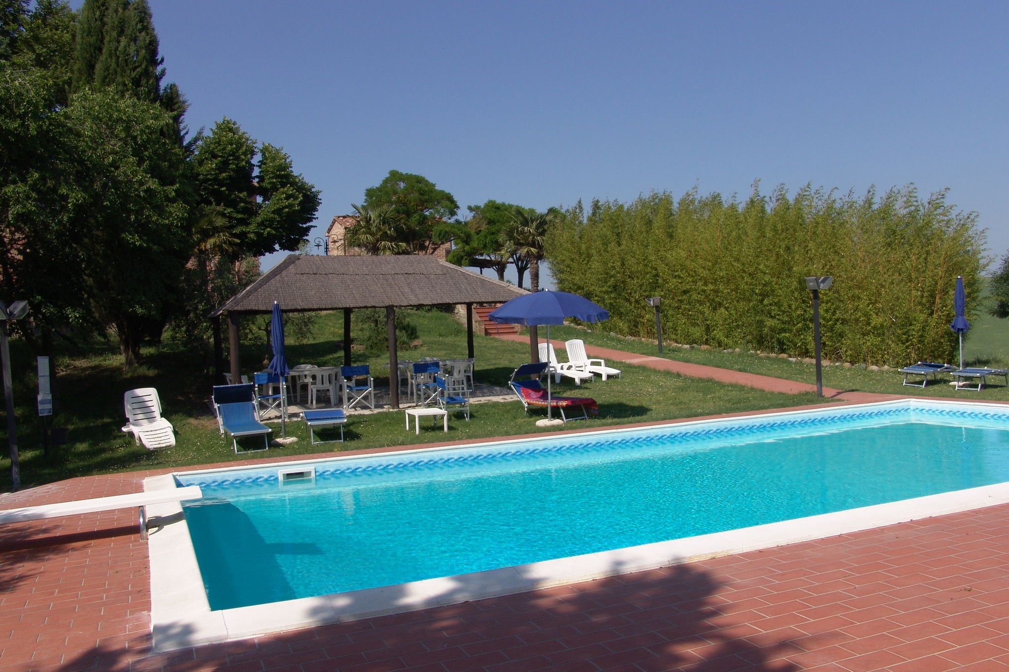 Ferme toscane à Peccioli avec piscine près des lacs