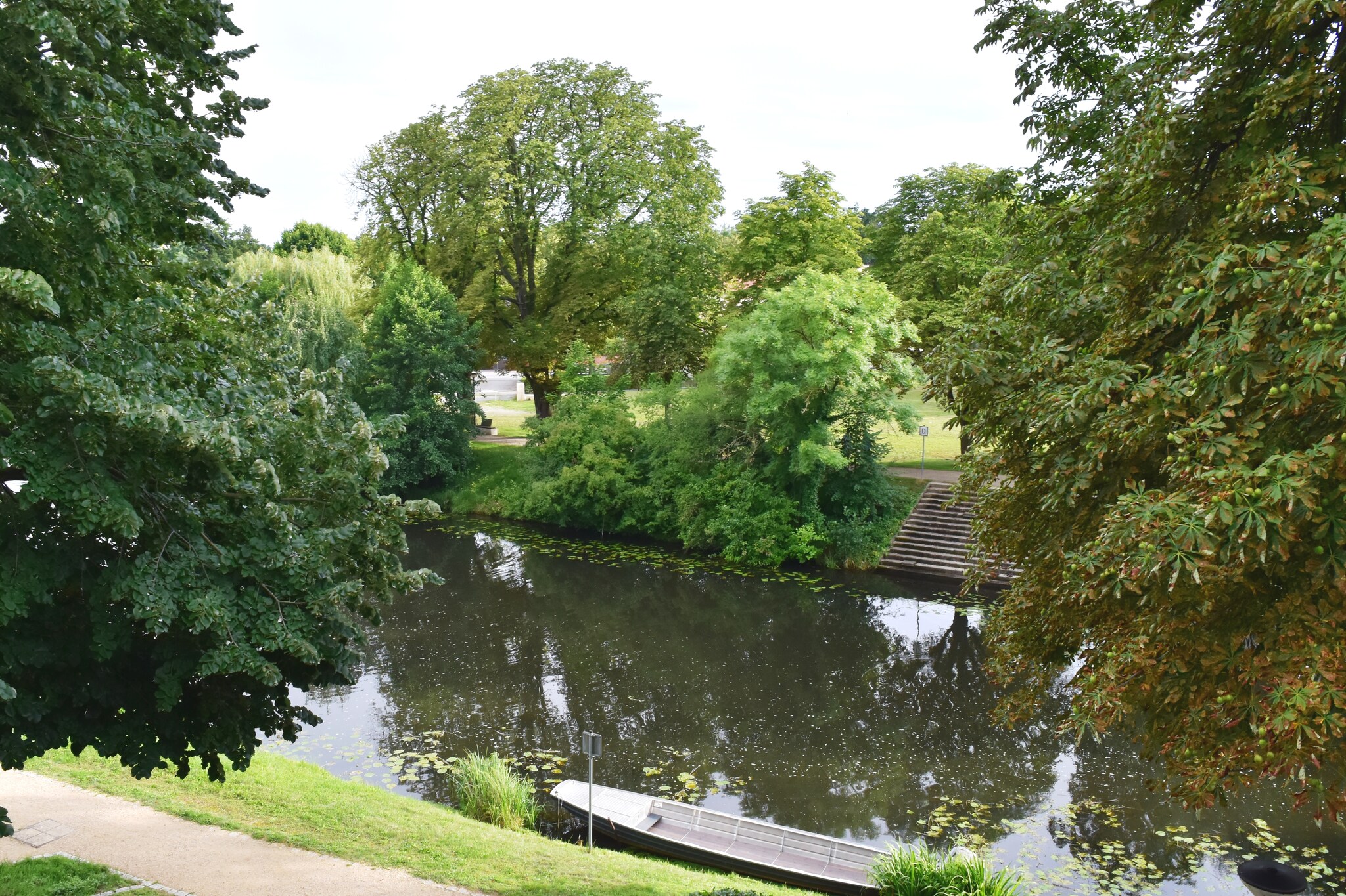 Apartment 60 qm mit Spreeblick-Uitzicht zomer