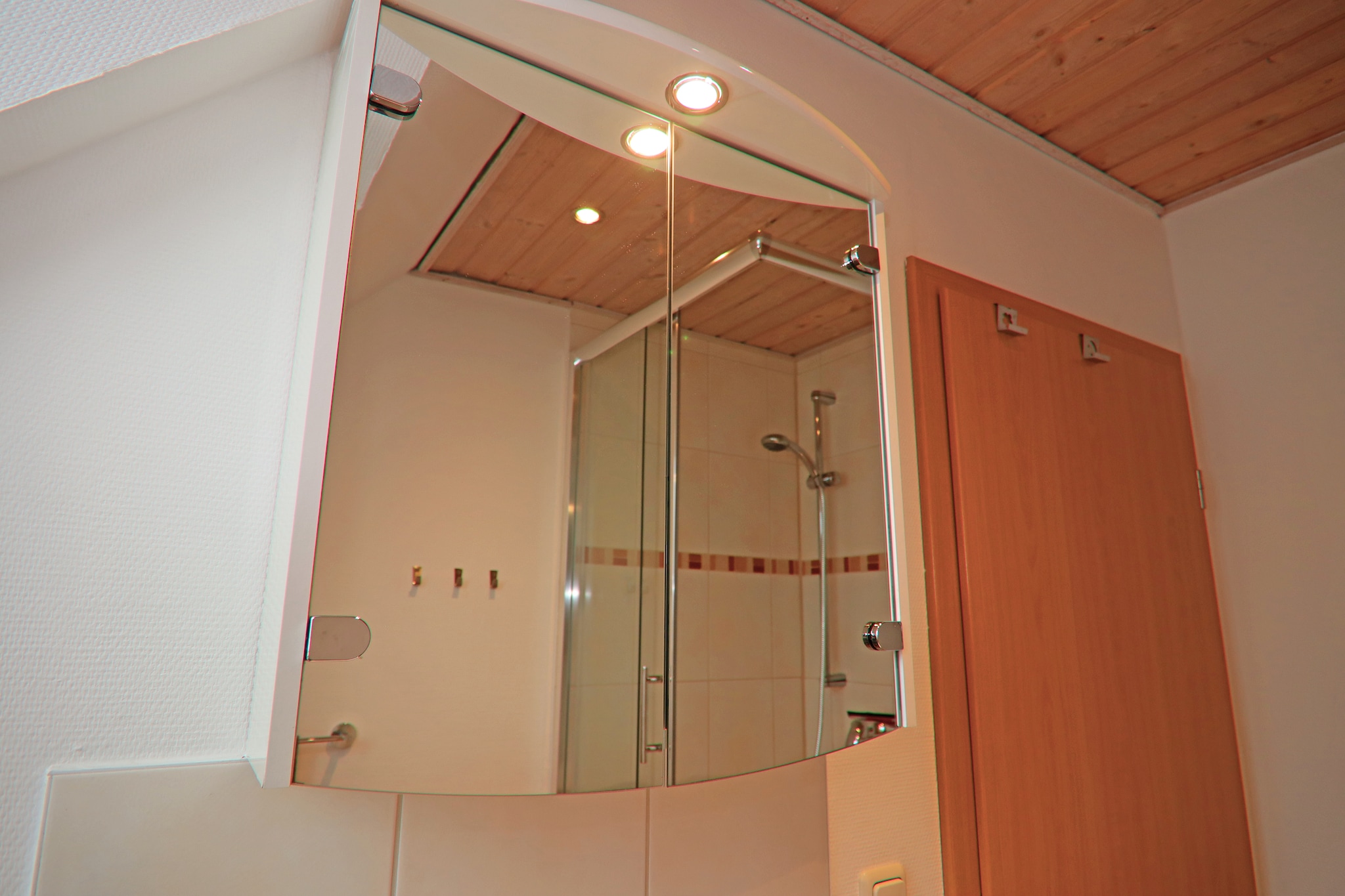 Löwenzahn 118 qm 1-9 Personen Haus Nr 22E-Badkamer