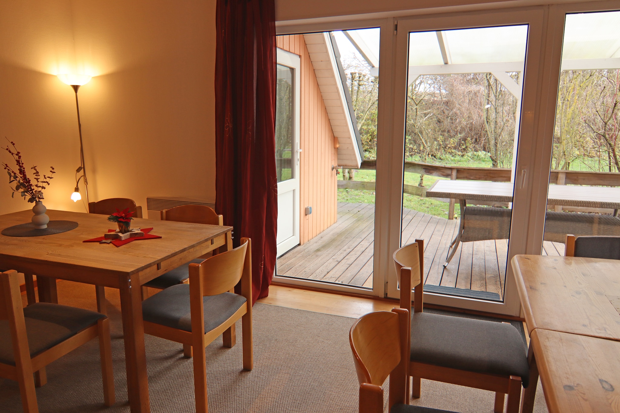 Löwenzahn 118 qm 1-9 Personen Haus Nr 22D-Eetkamer