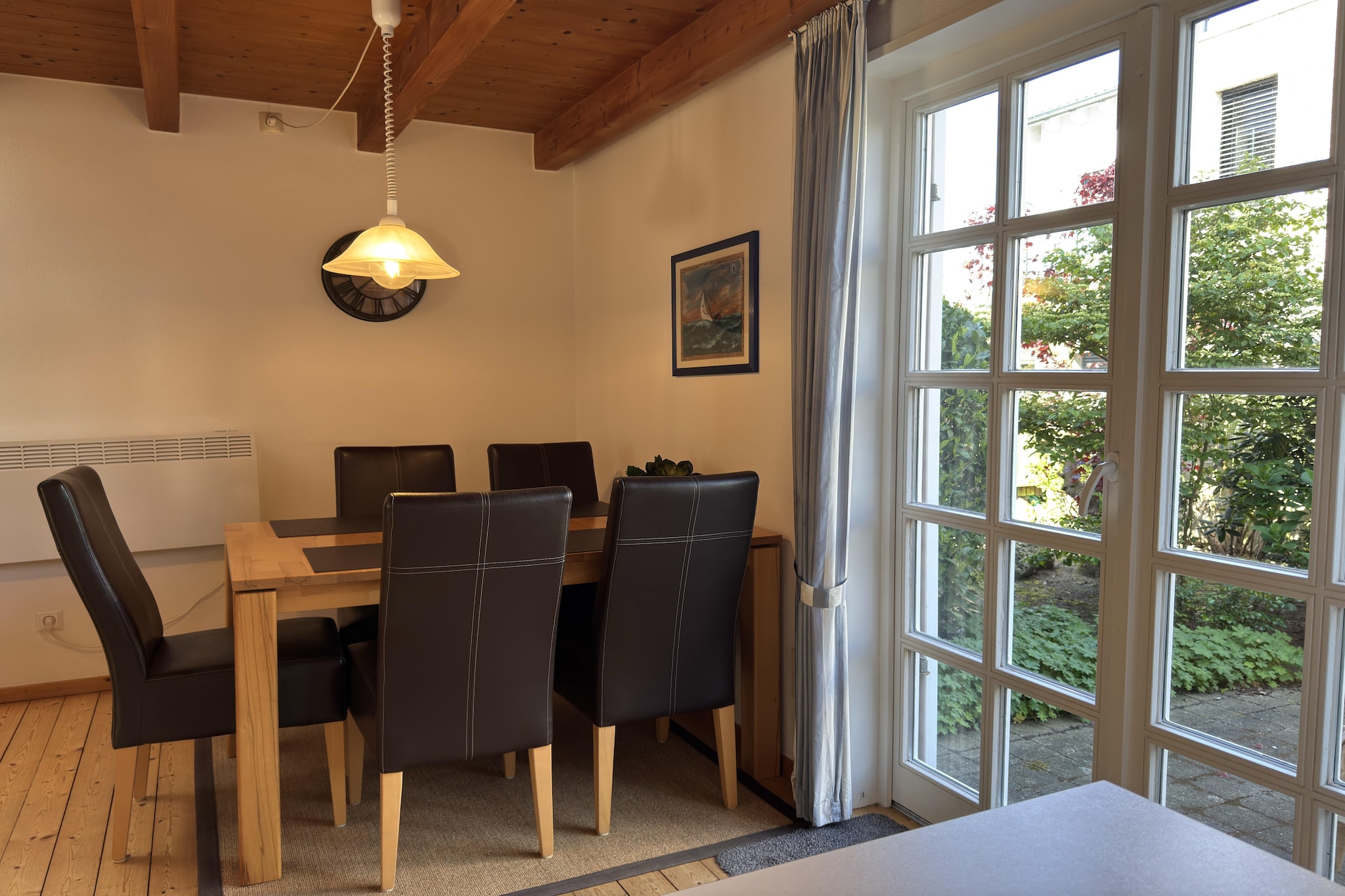 Fischer sien Huus 70qm-Eetkamer