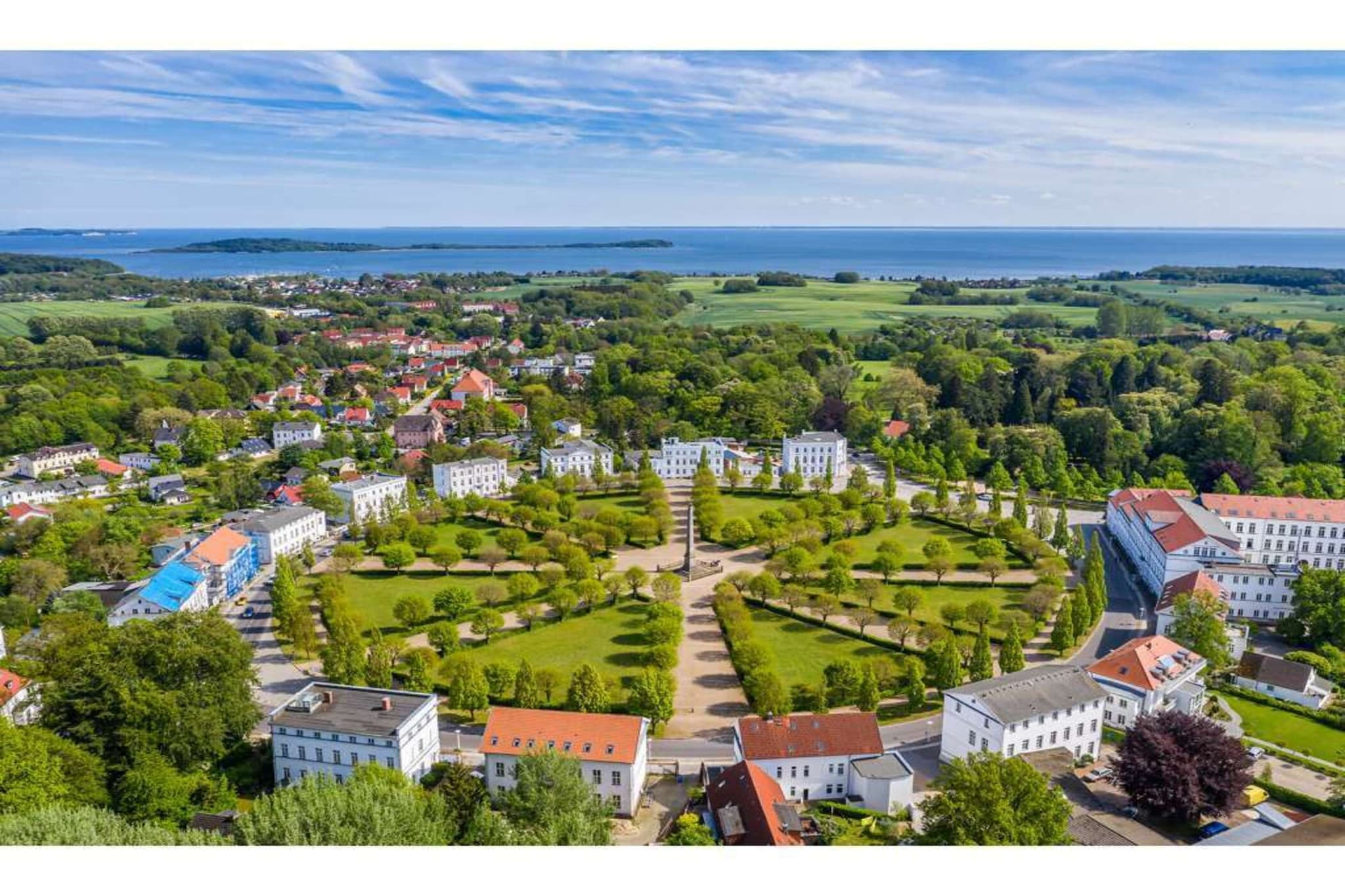Wohnung oben rechts-Zones d'été à 5 km
